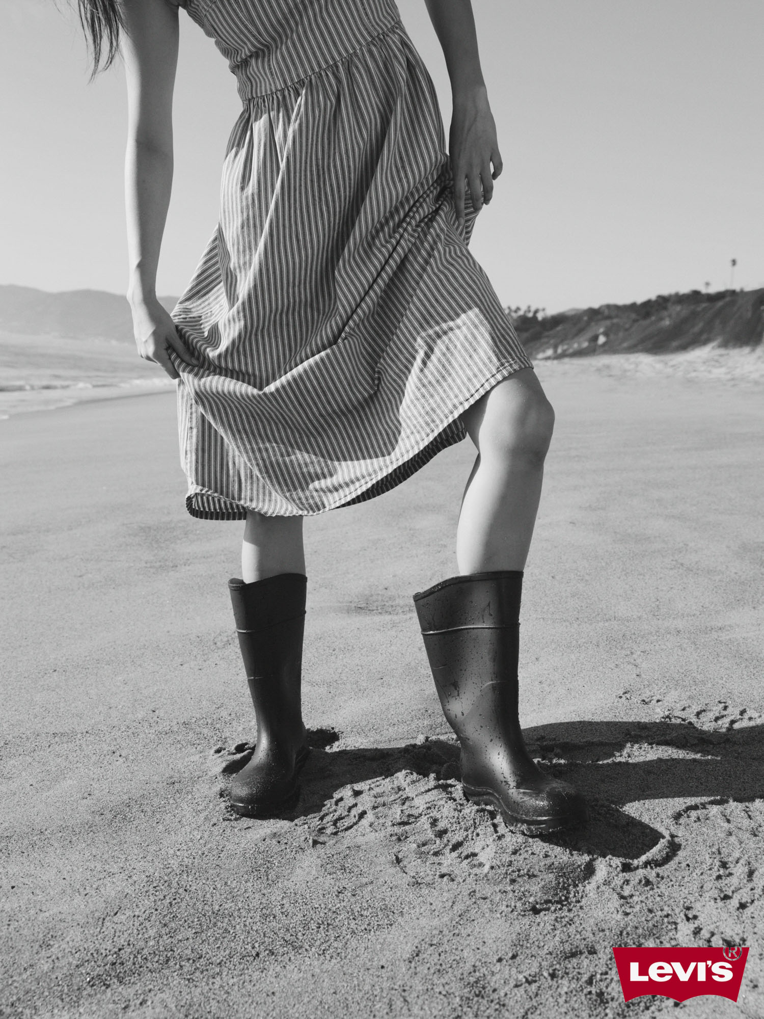 25 H1 D2 OB W 109 0543 bw