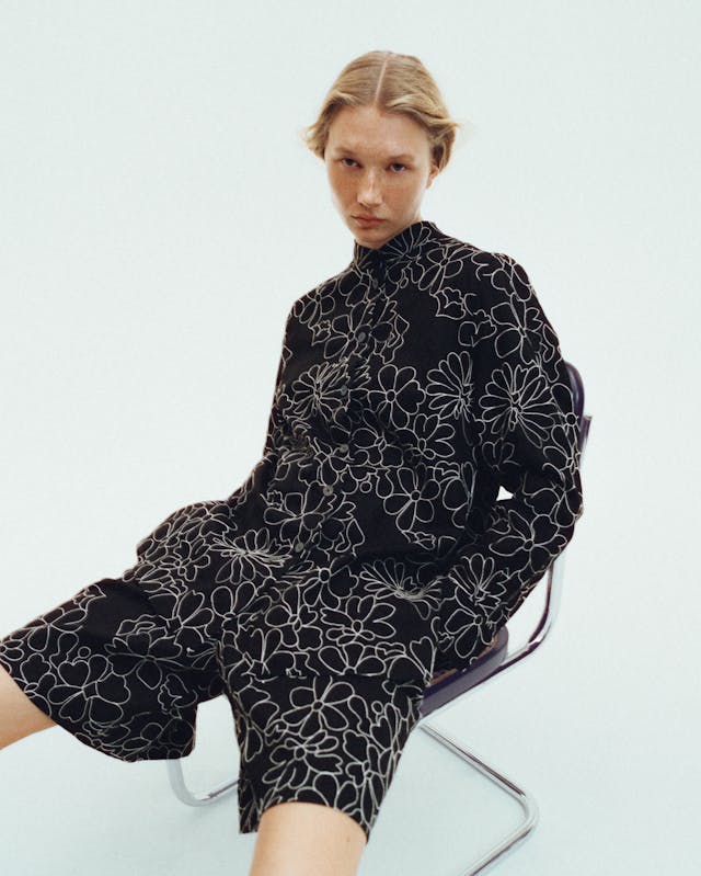 t0YXLCxVlKJ W JN 252 RTW Main Embroid.AllOver look16 V2