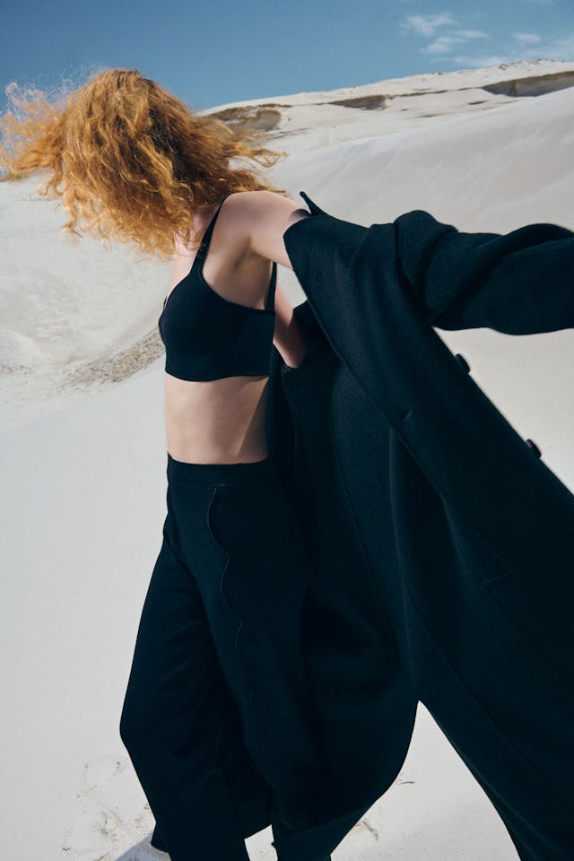 Zd0YXLCxVlNY 240729 070 390 v2