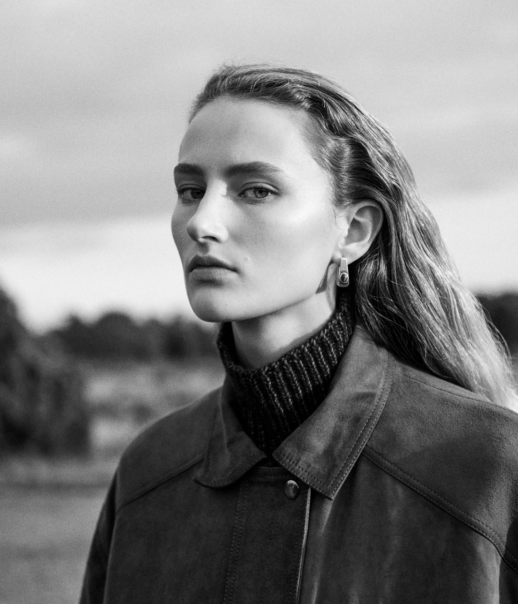 250929 DUTTI 150 019 WOMENA1 FULLRES