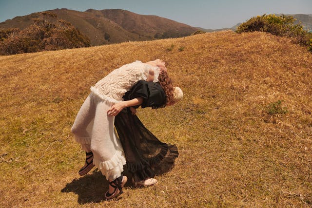 07 bobble handknit 002 full 300dpi