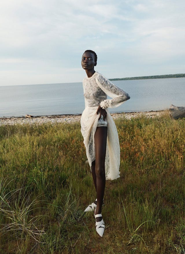 thumbnail 15uj ps25 jn french chantilly pristine 225 r2