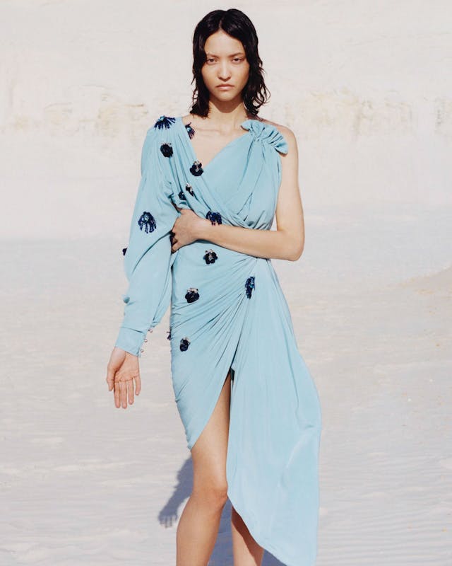 220322 JN Lanvin 02b 4X5