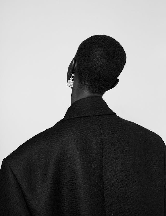 JULIA NONI VOGUE GERMANY 201111 120 099