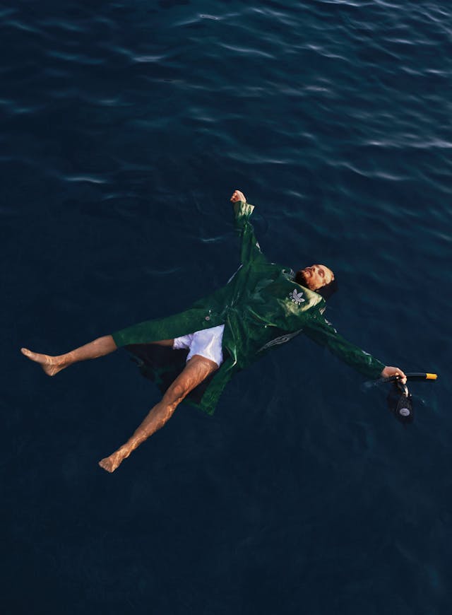 220808 JN GQ 06 0820