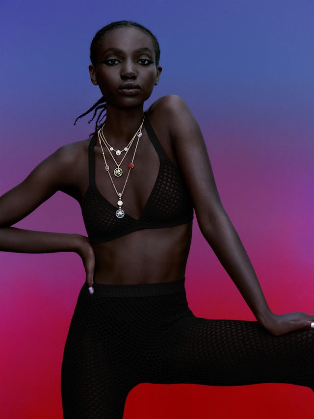 DIOR MAG 210208 160 155 JULIA BLACK