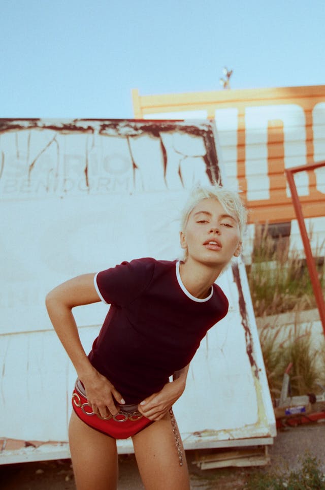 241016000021680006comp