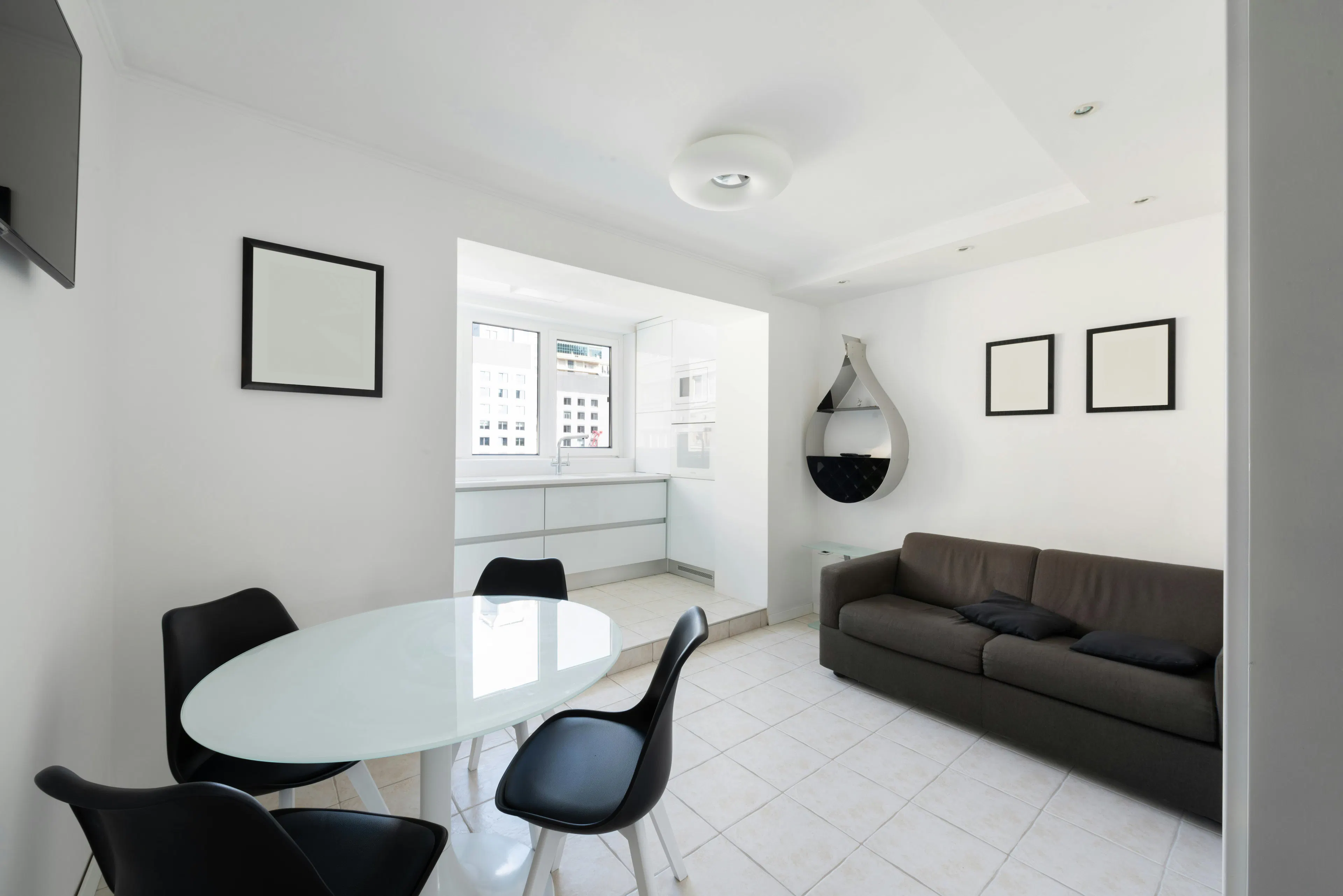 A JNR Properties development showcasing a decorated living room