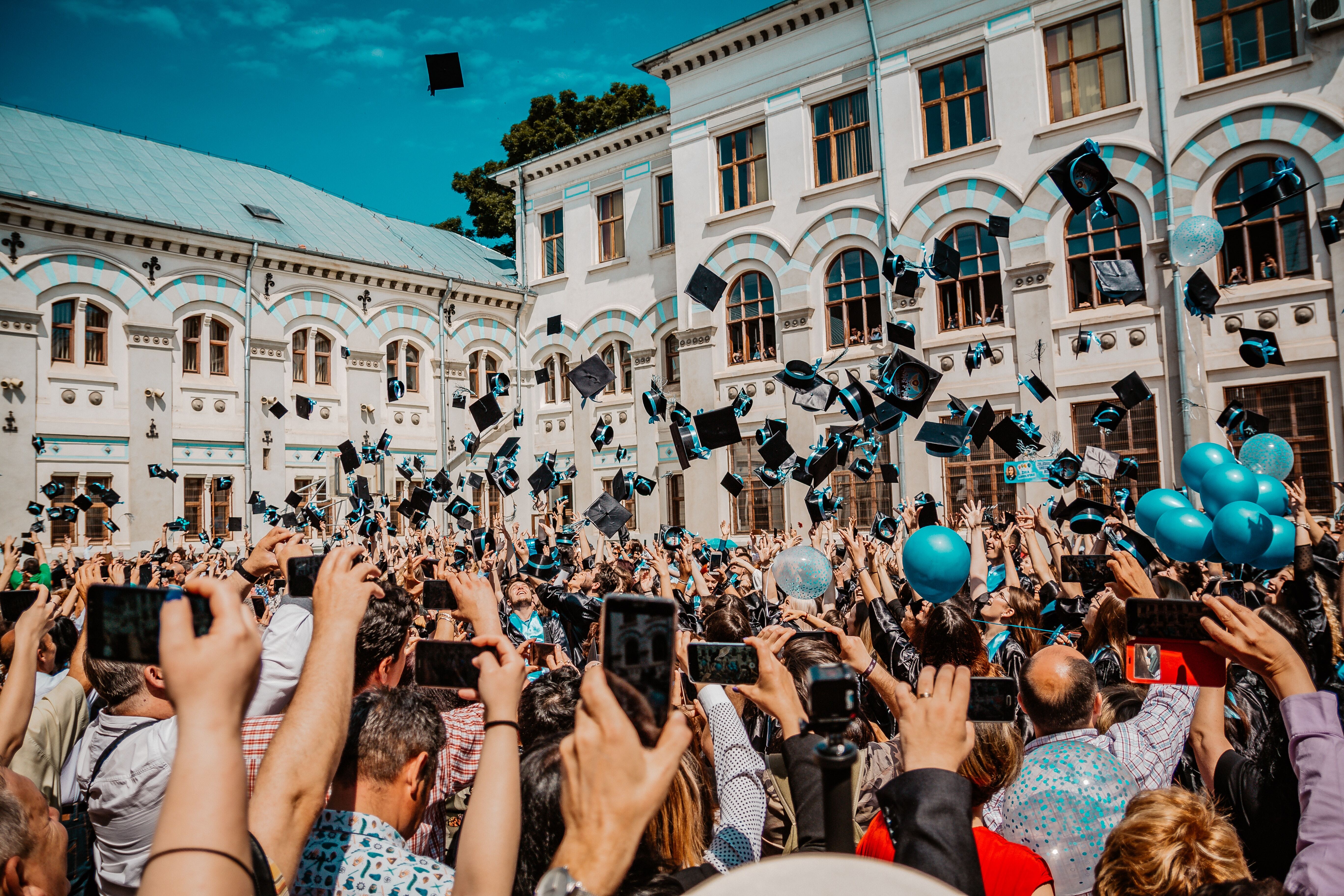 Quelle formation dans l'ESS choisir en 2025 ? Notre Top 10