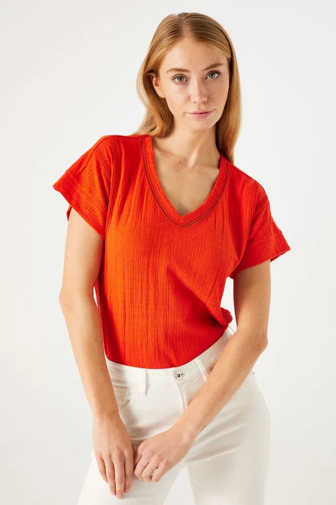 Dames v-hals t-shirt oranje
