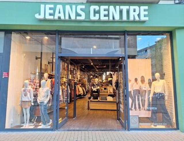 Store image