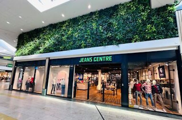 Store image