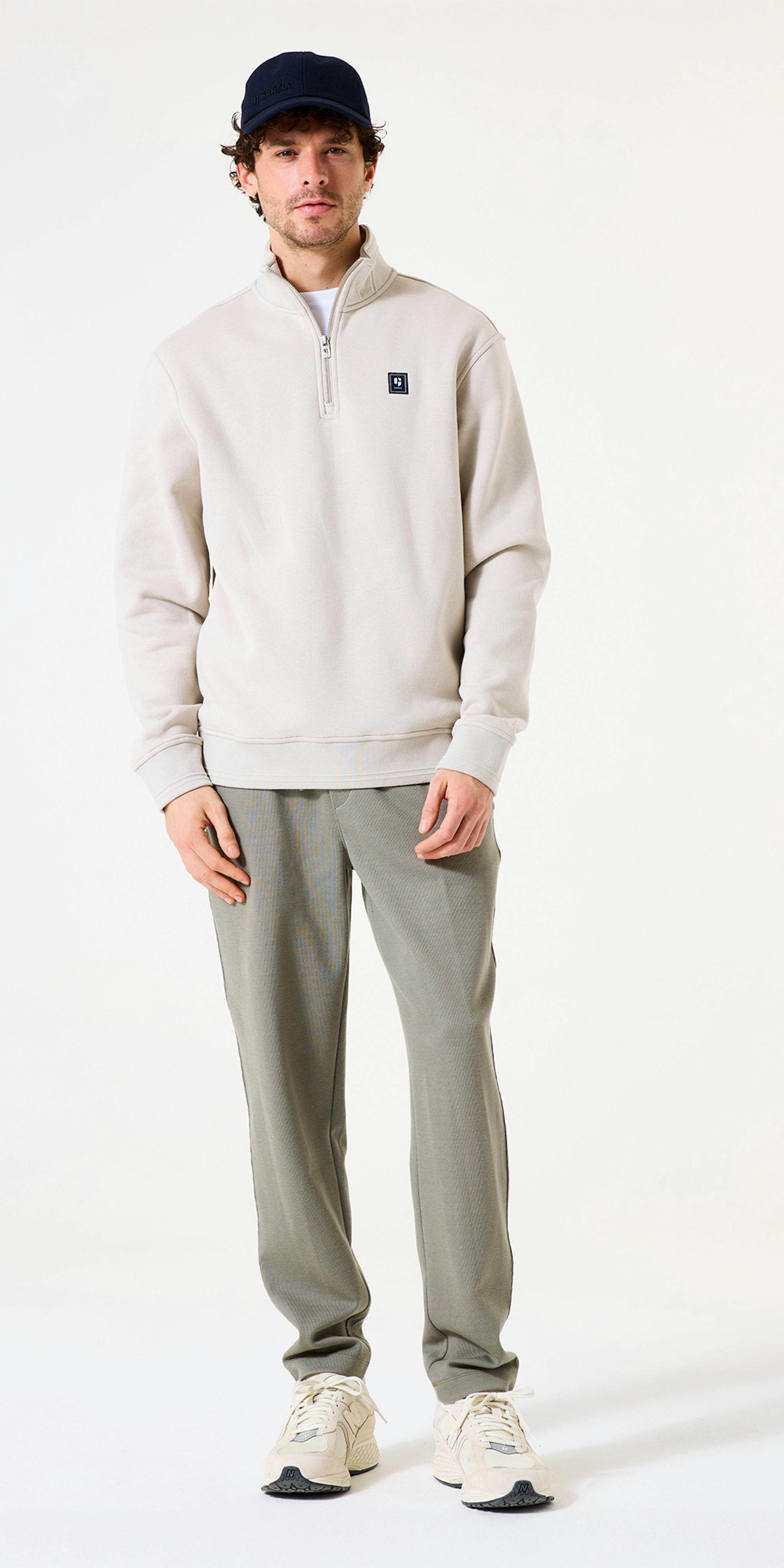 SHOP THE LOOK Neutral Comfort