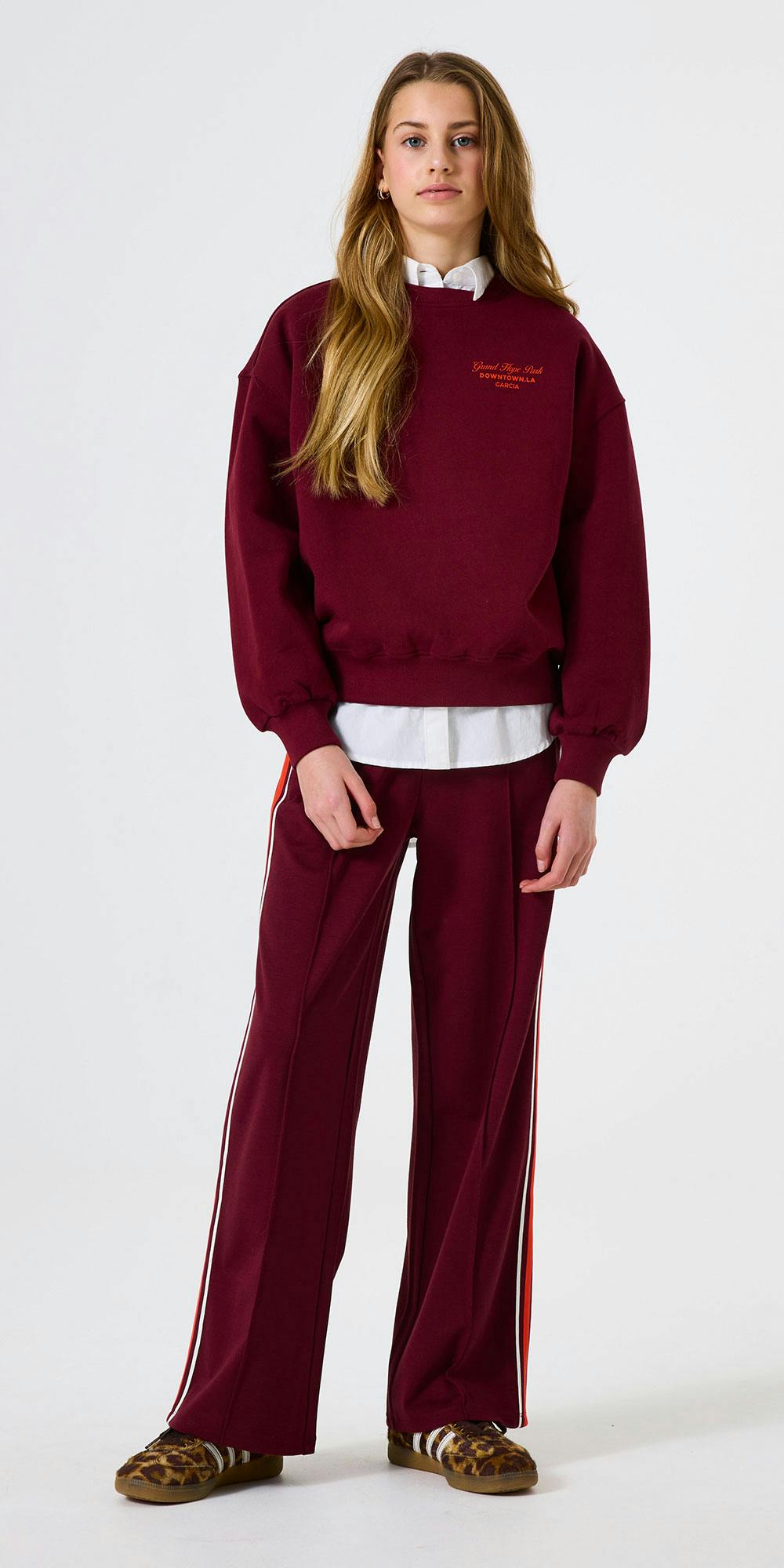 SHOP THE LOOK Sporty Retro Vibes