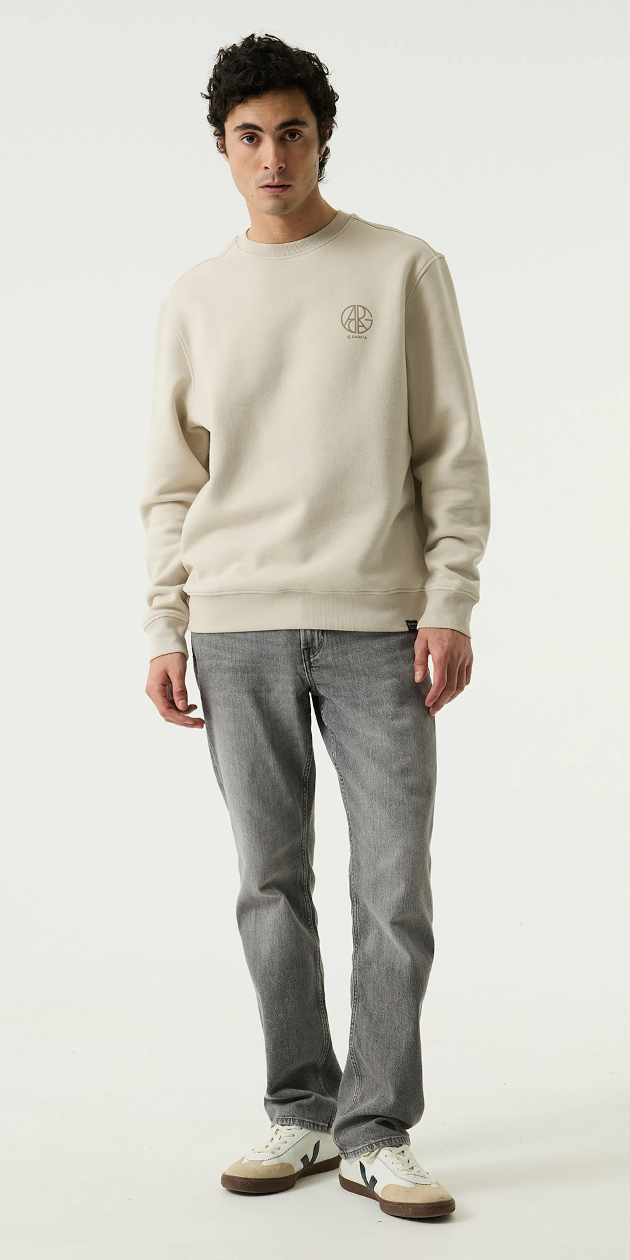 SHOP THE LOOK Soft Grey Casual