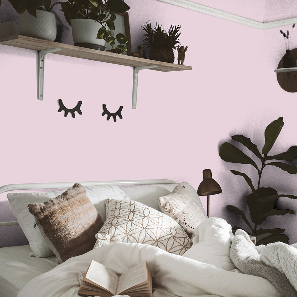 light pink bedroom wall 