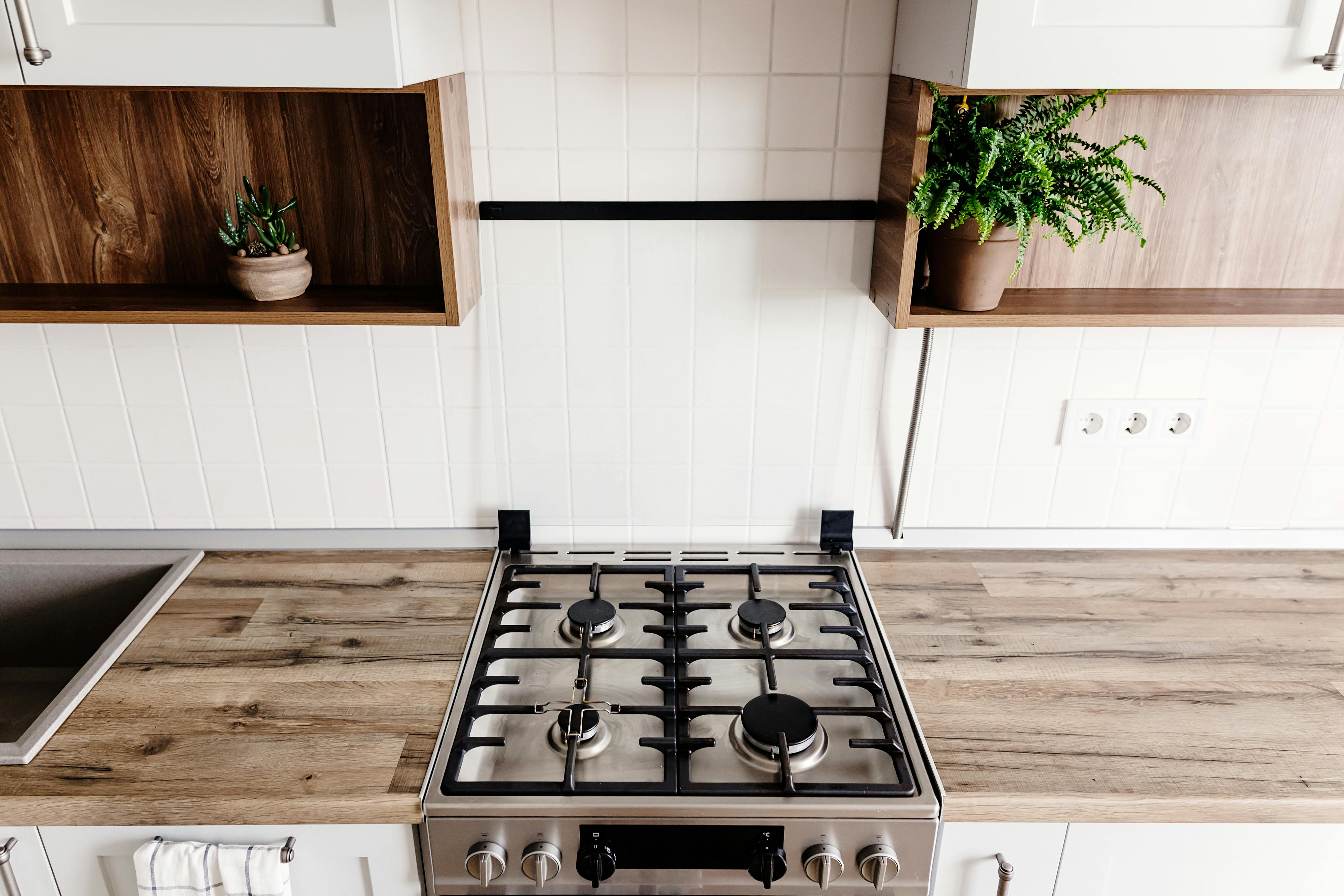 How To Paint Tiles with Revive Howto Guides Johnstone's Paint