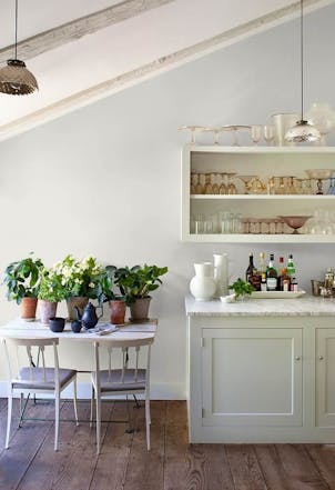 Kitchen painted with Johnstone's Fresh Dough