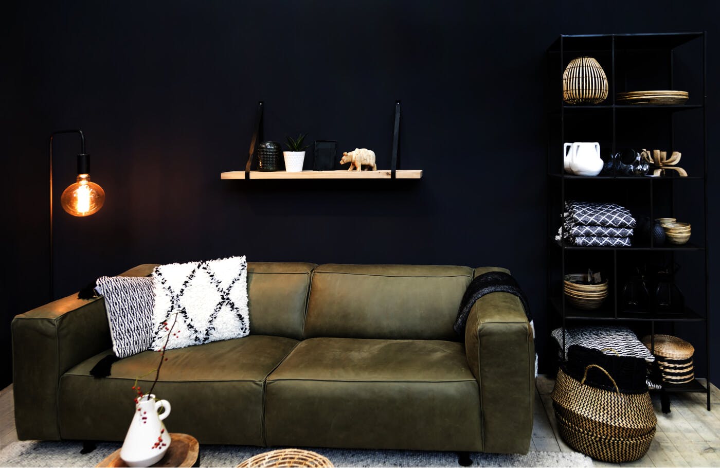 Black Colour Palette Interior & Exterior Paint Johnstone’s