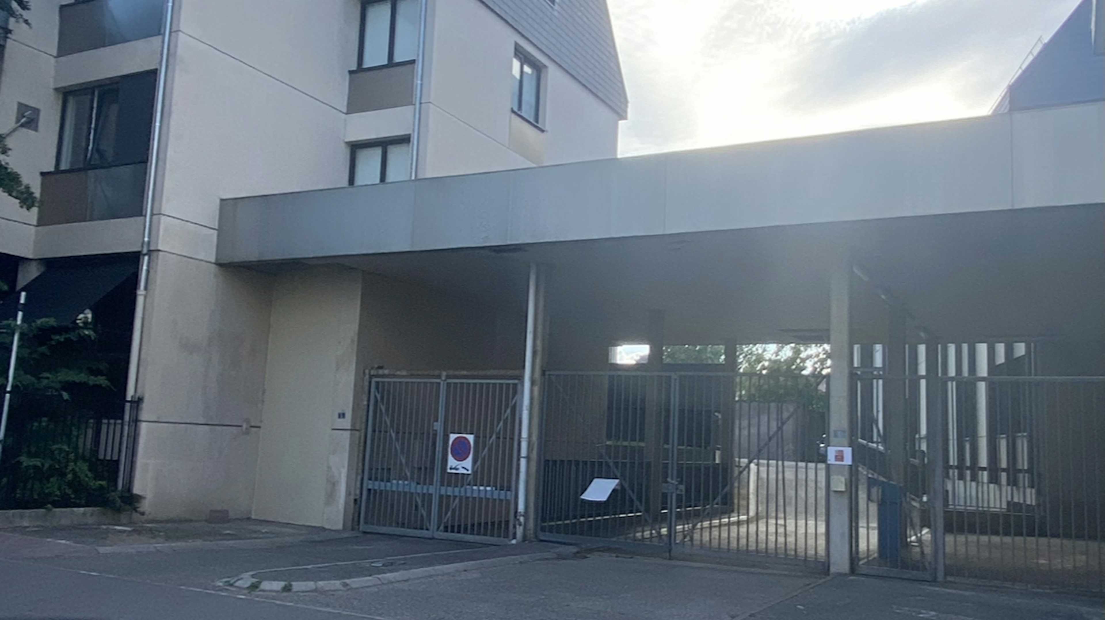 Krutenau - Parking 14m²