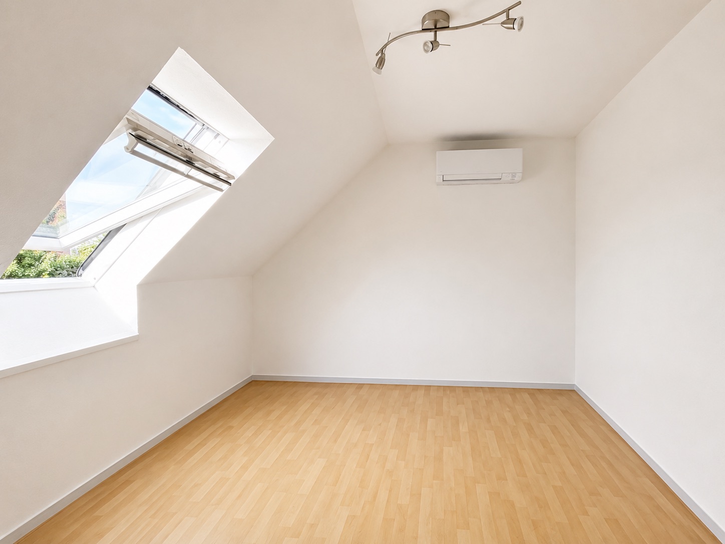 Plobsheim - Maison 105 m² au sol - 90 m² habitables - Terrain 362 m²