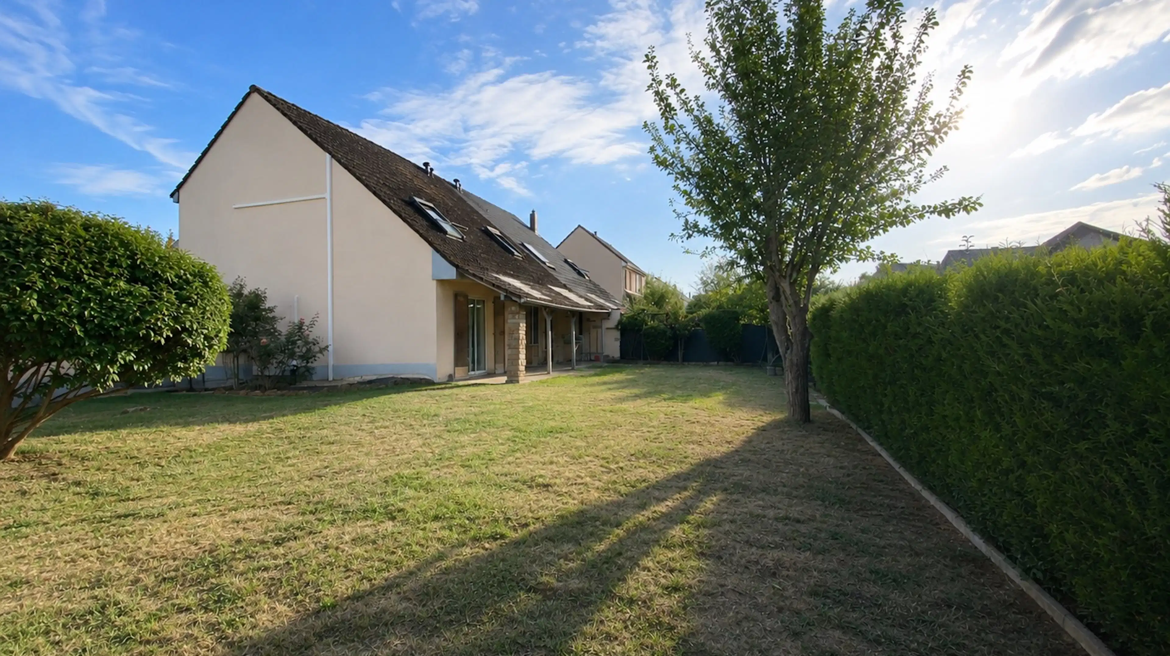 Plobsheim - Maison 105 m² au sol - 90 m² habitables - Terrain 362 m²