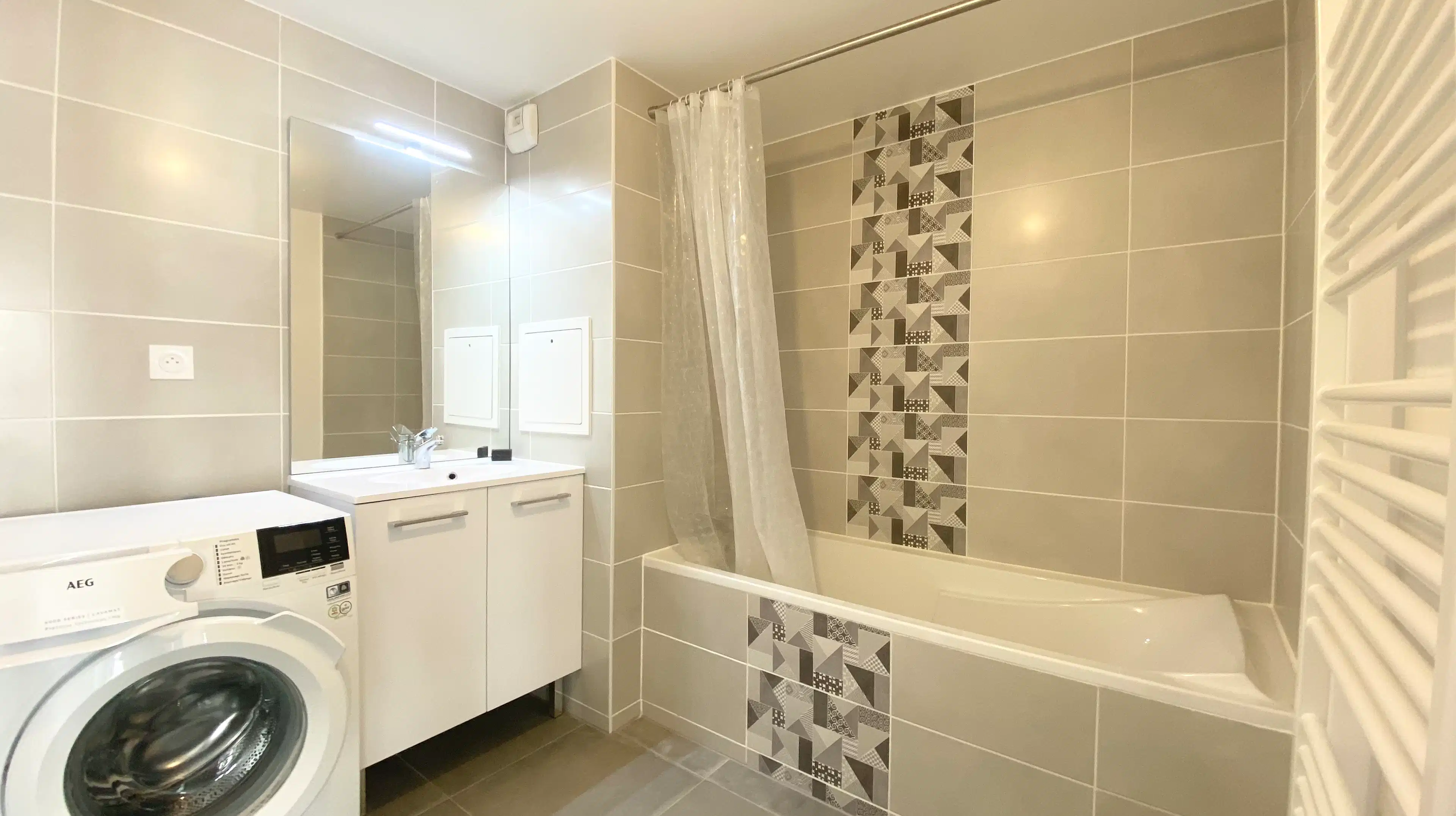 Strasbourg - 64 m² avec place de parking couverte