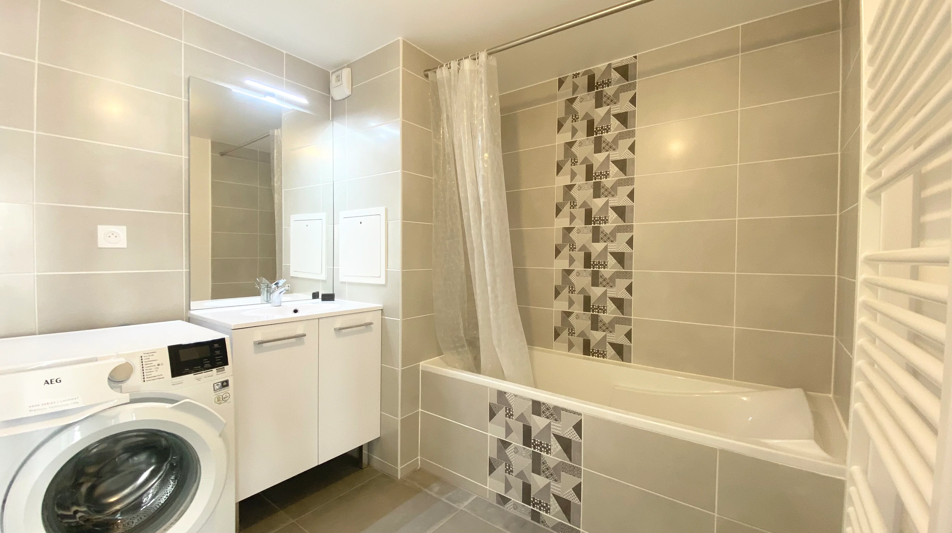 Strasbourg - 64 m² avec place de parking couverte