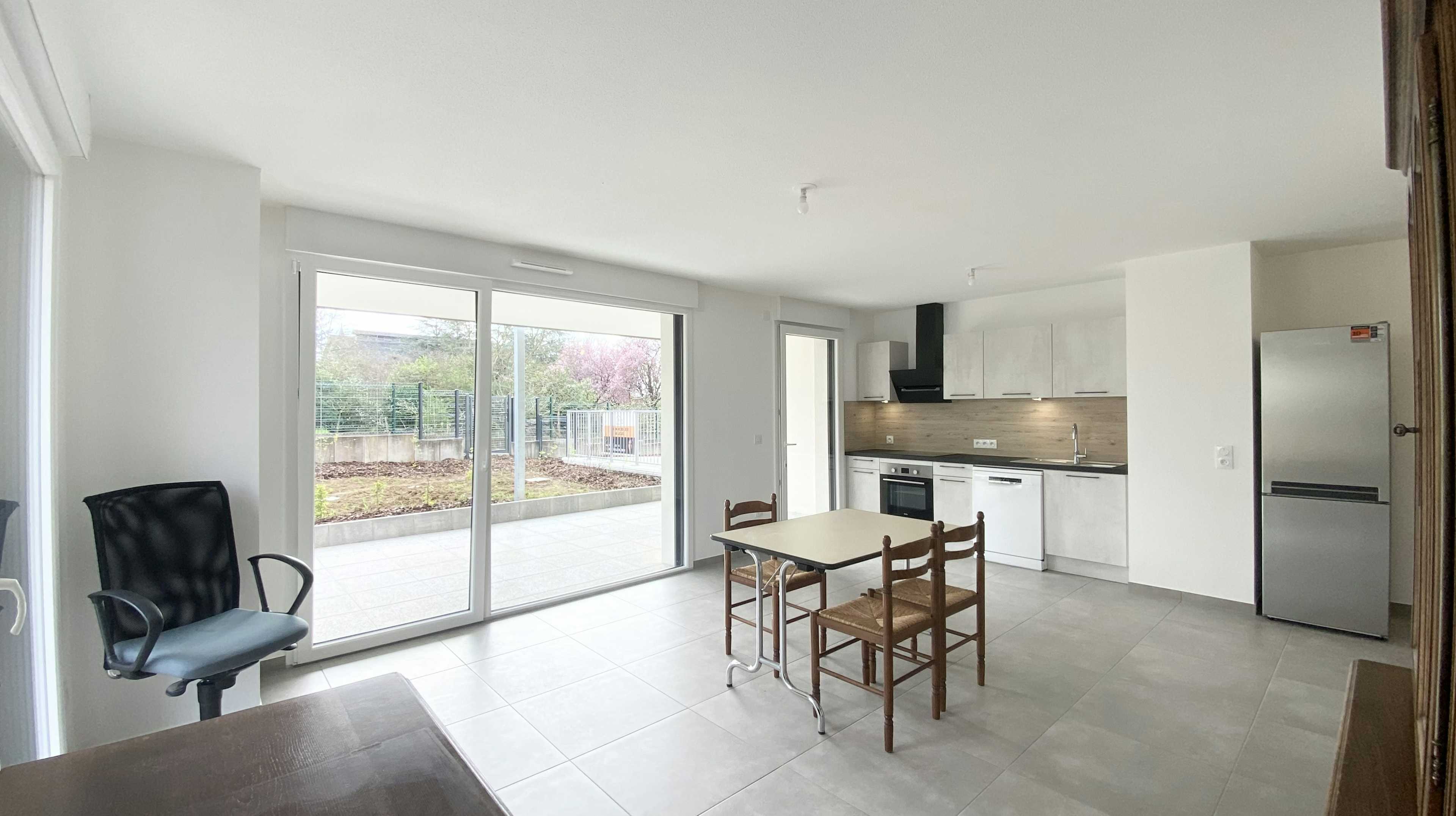 Ernolsheim-sur-bruche / Rez-de-jardin 52m² et espace vert 189m²