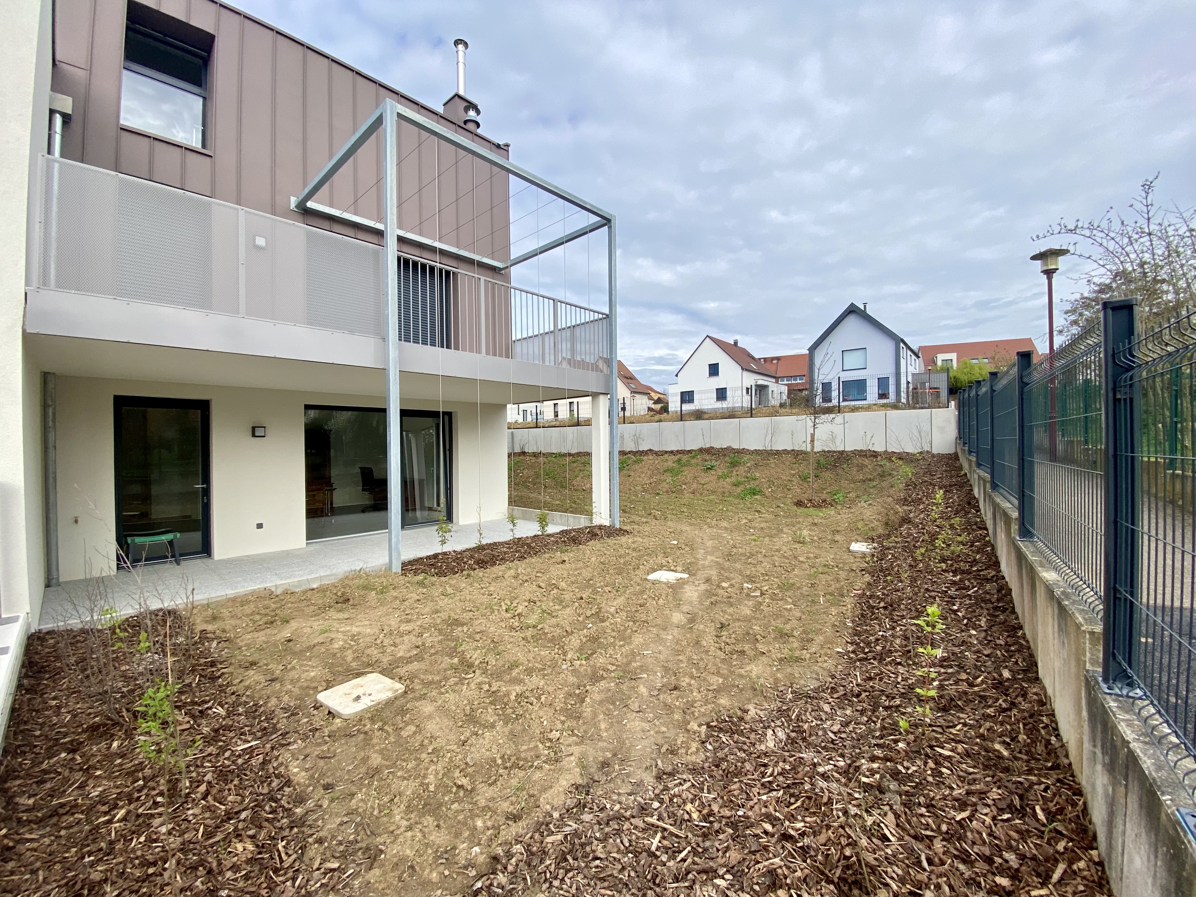 Ernolsheim-sur-bruche / Rez-de-jardin 52m² et espace vert 189m²