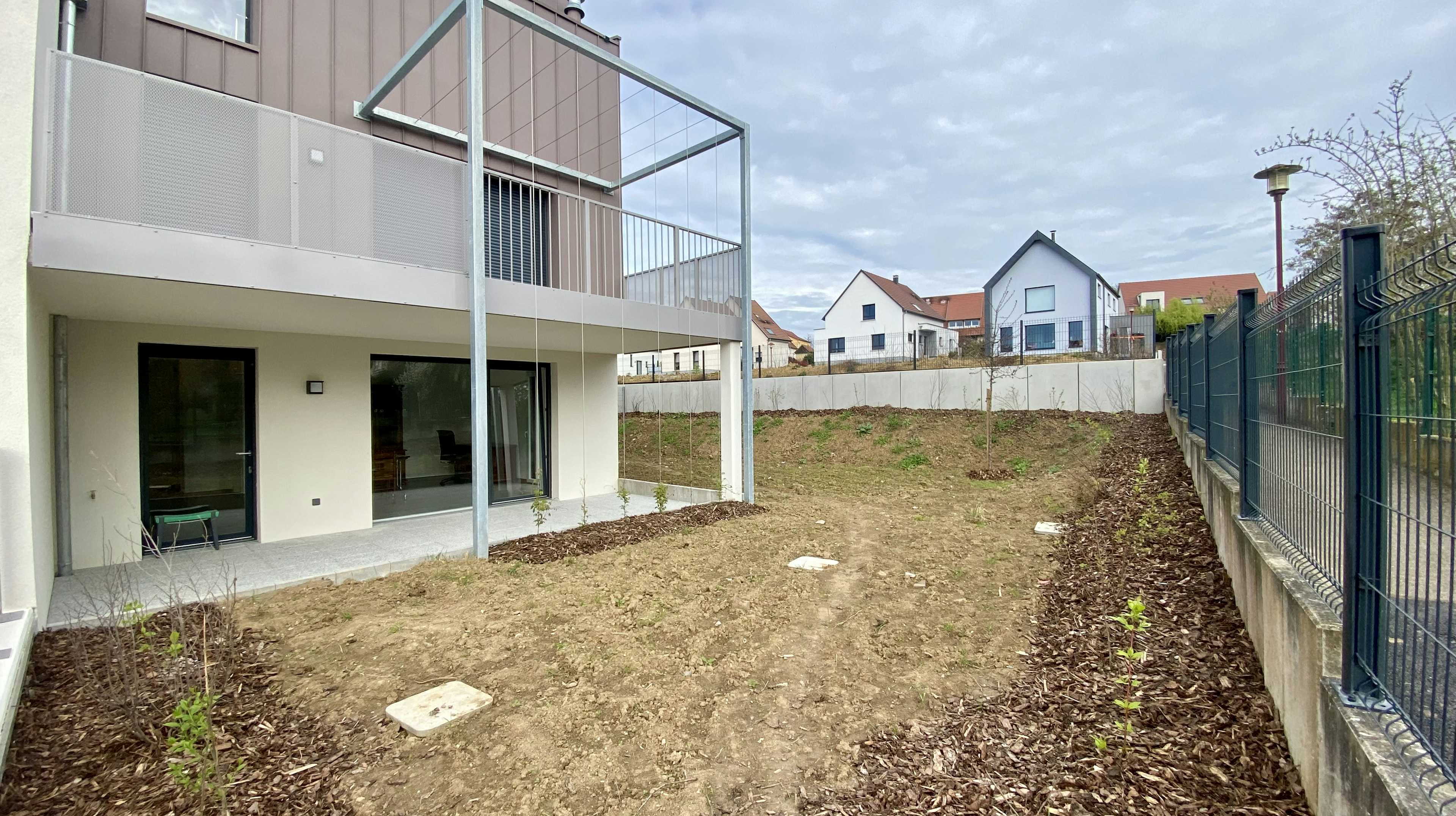 Ernolsheim-sur-bruche / Rez-de-jardin 52m² et espace vert 189m²