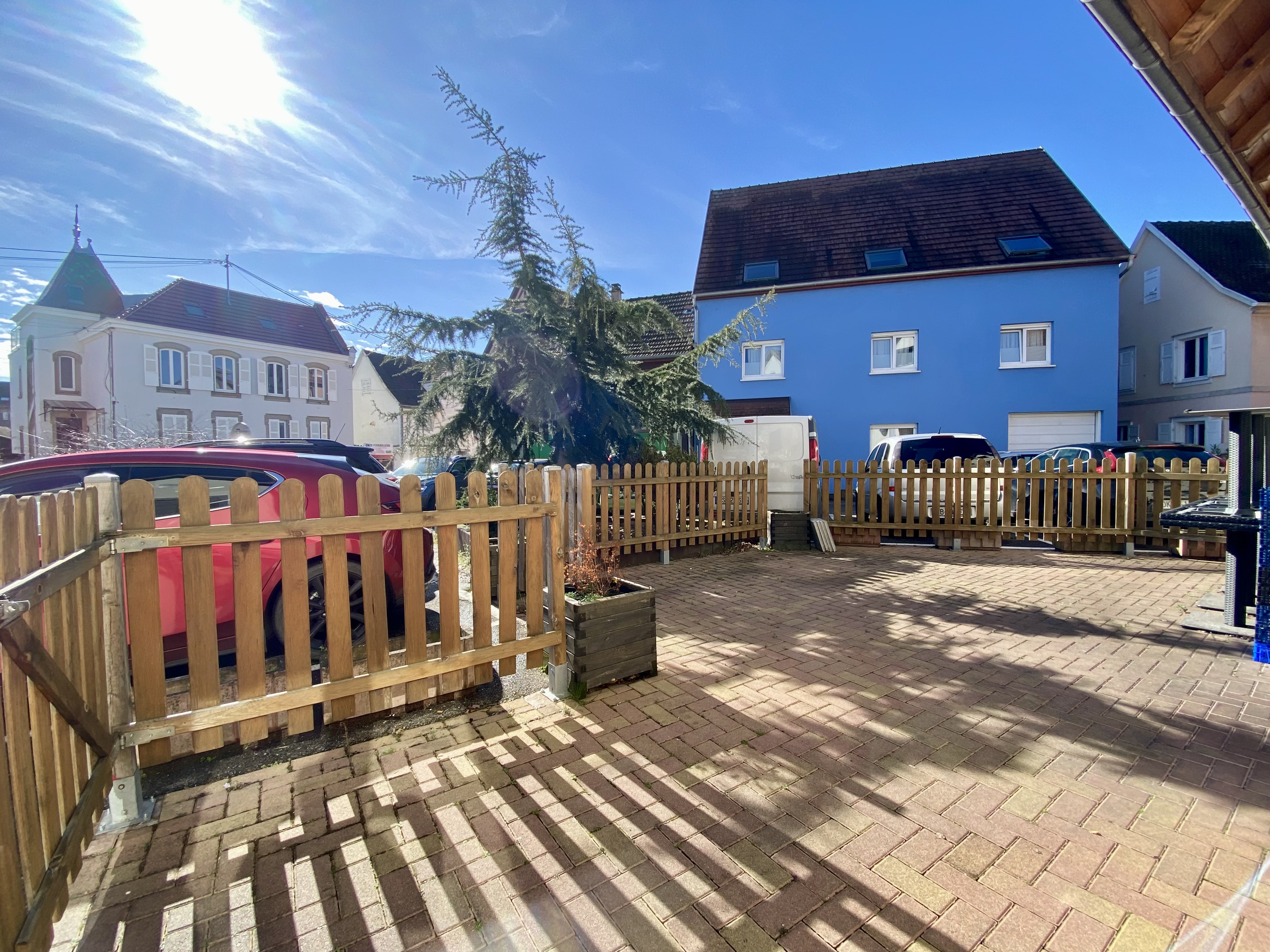 Benfeld - Fonds de commerce 141m² - Terrasse 45m²