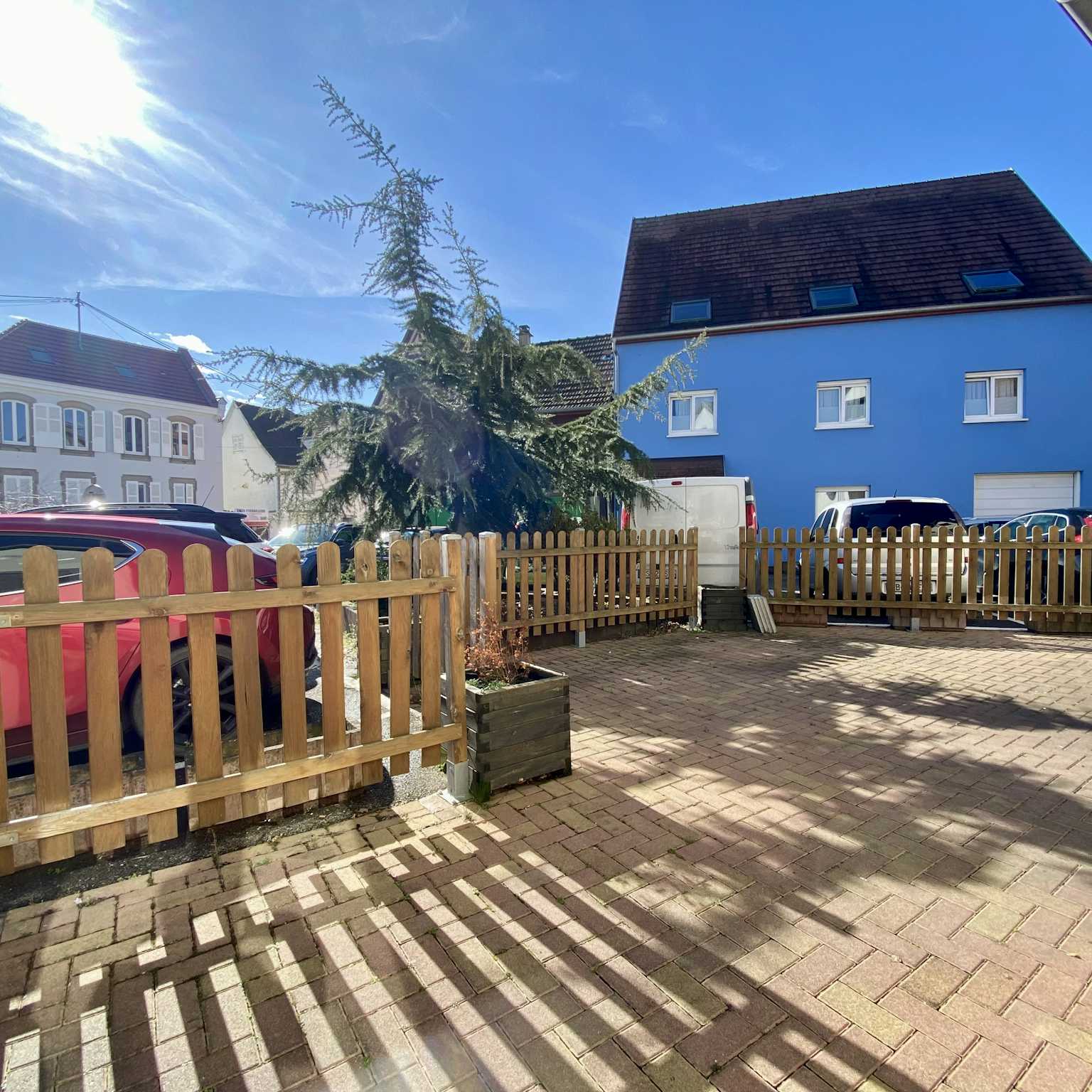 Benfeld - Fonds de commerce 141m² - Terrasse 45m²