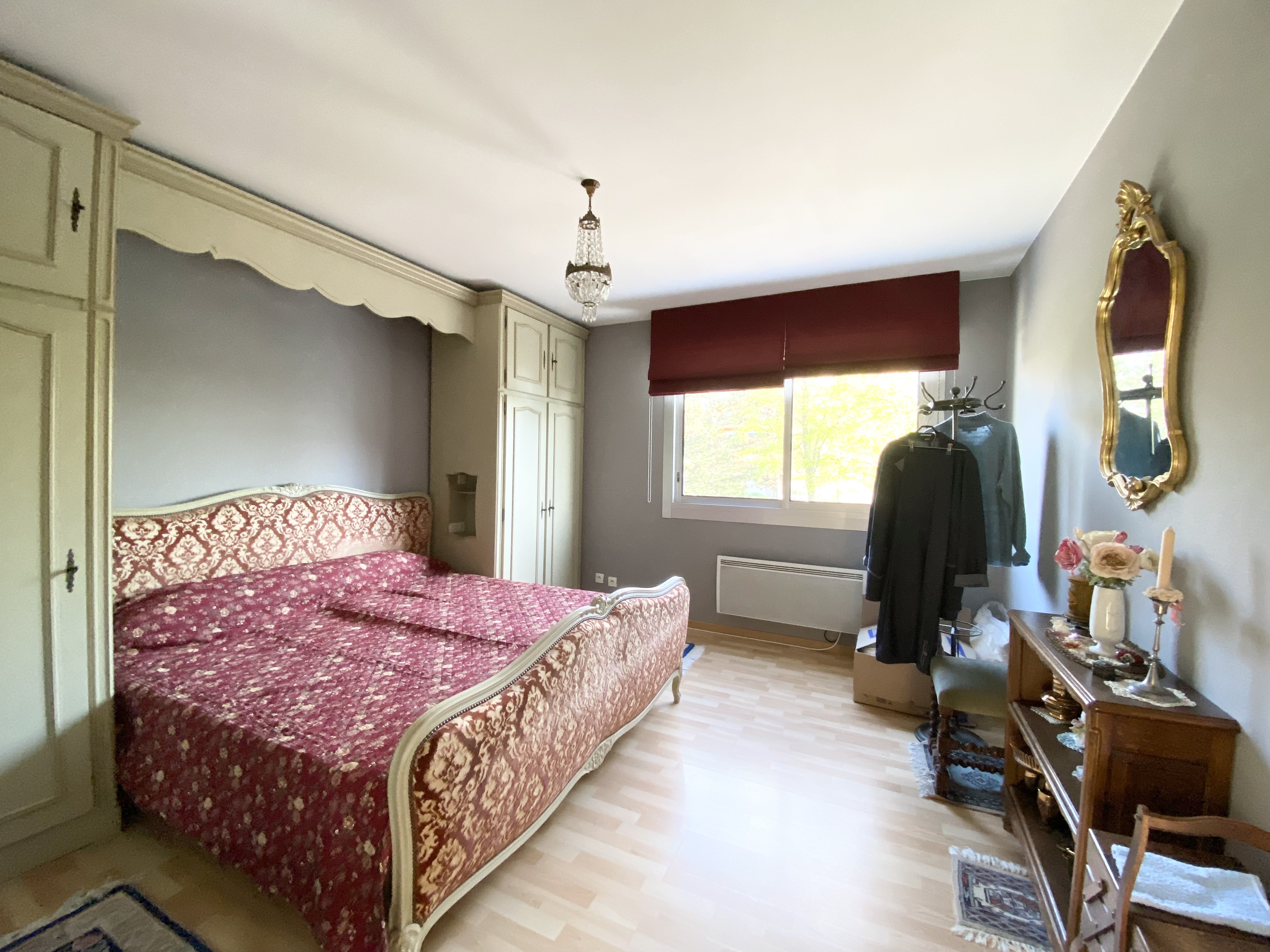 Lingolsheim - Appartement traversant 92m² - 2 Balcons - Cave