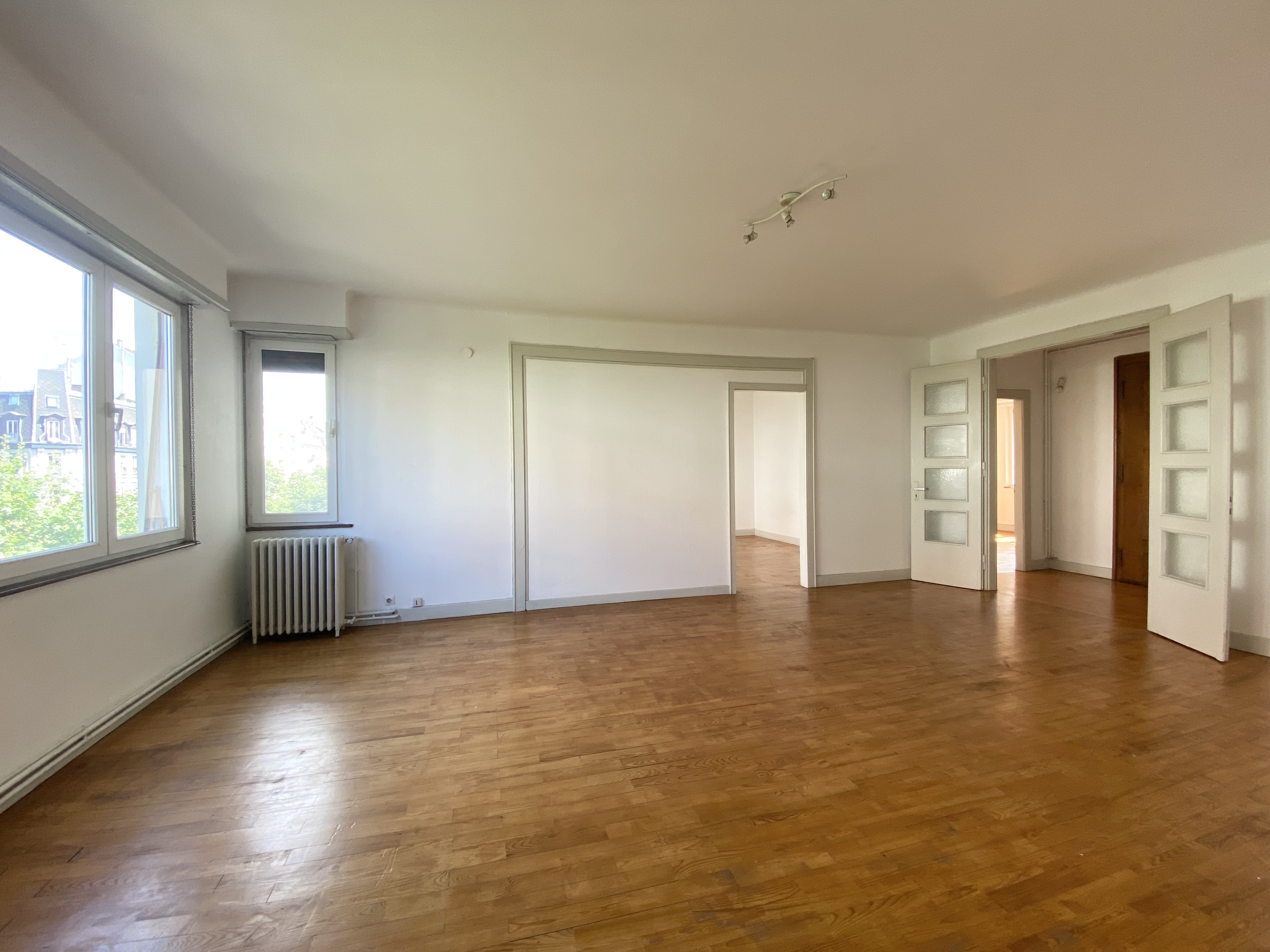 Strasbourg - Appartement 135m² - 2 Balcons - Cave