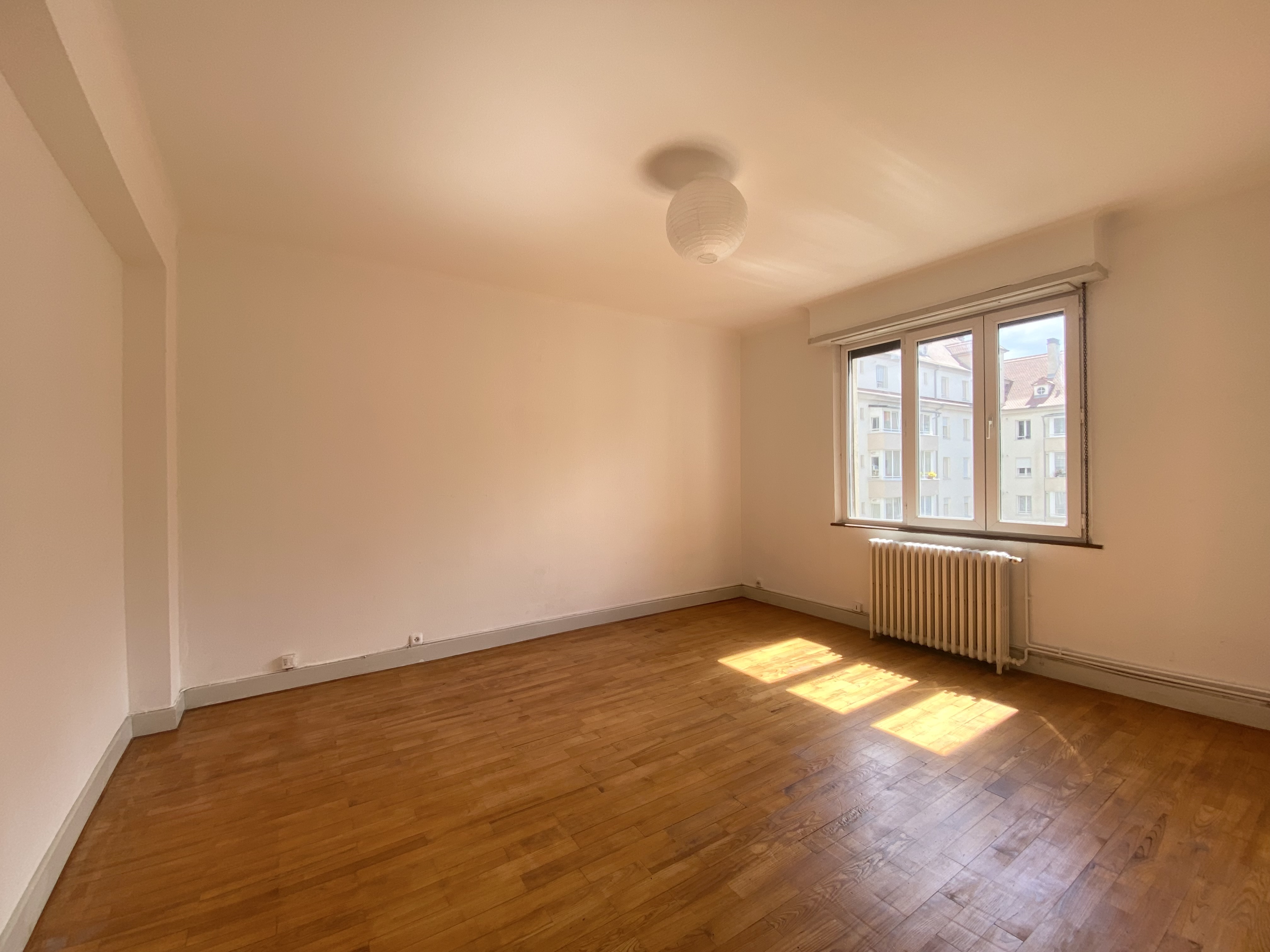 Strasbourg - Appartement 135m² - 2 Balcons - Cave
