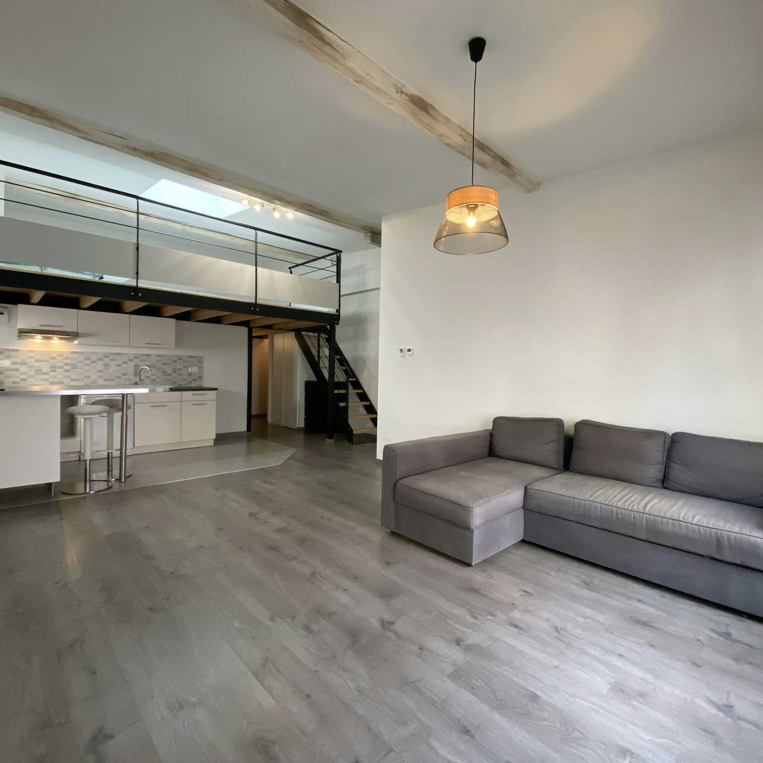 Strasbourg Neudorf - Esprit loft 70 m² au sol 50 m² habitables avec option garage