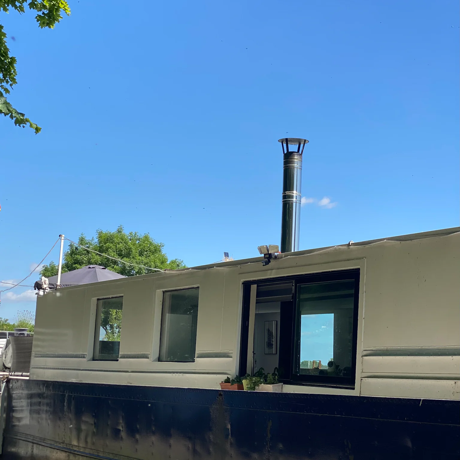 Eckwersheim - Péniche d'habitation 134 m² avec 2 places de parking