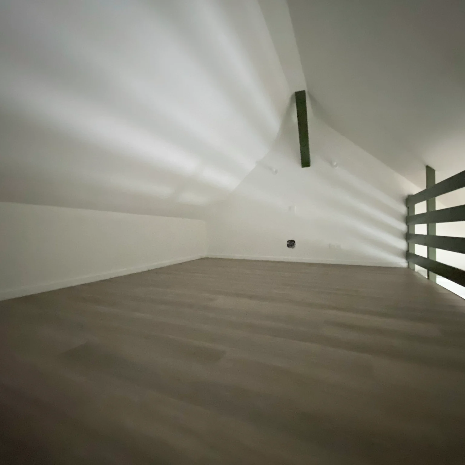Fegersheim - Studio meublé esprit loft 40 m² au sol 29 m² habitables