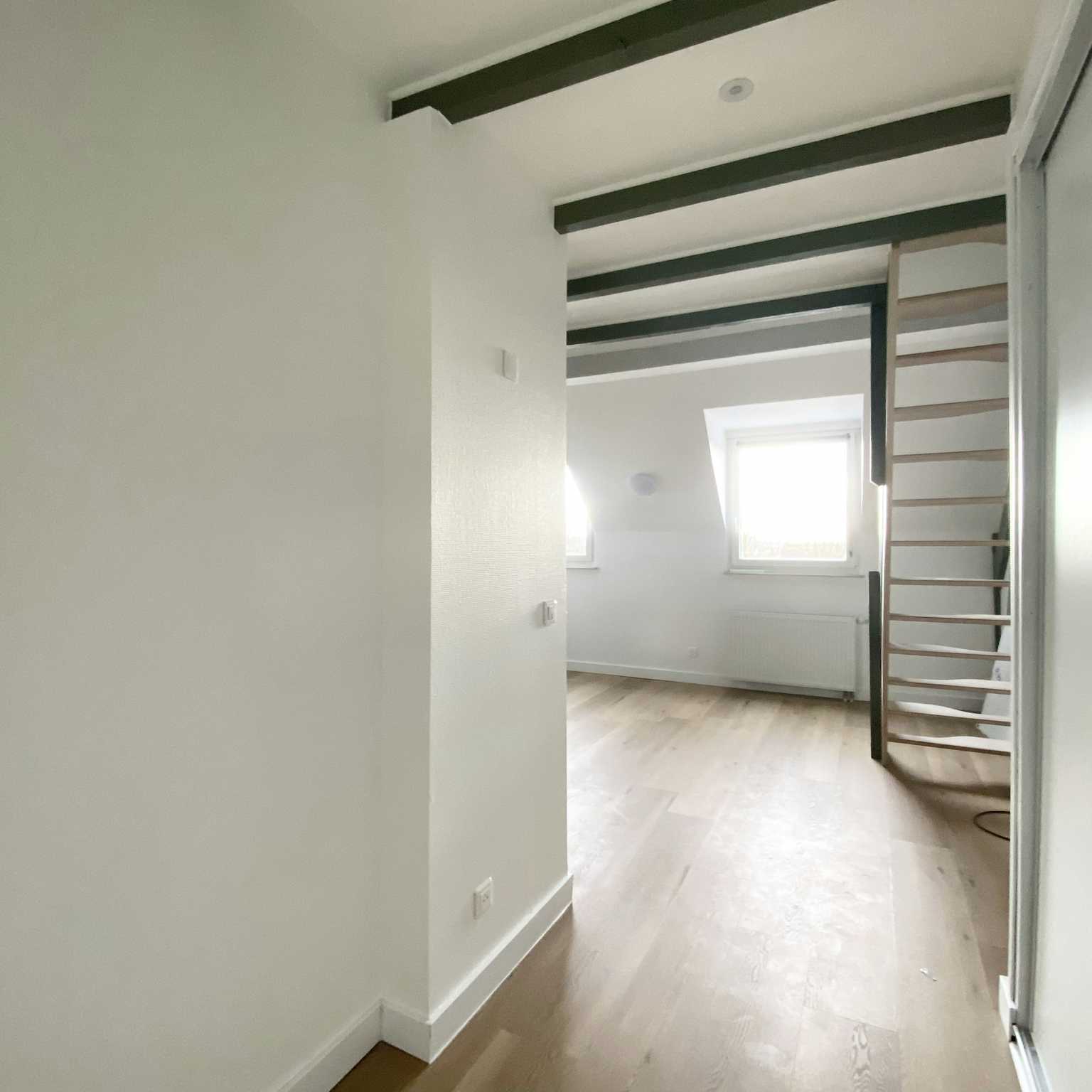 Fegersheim - Studio meublé esprit loft 40 m² au sol 29 m² habitables