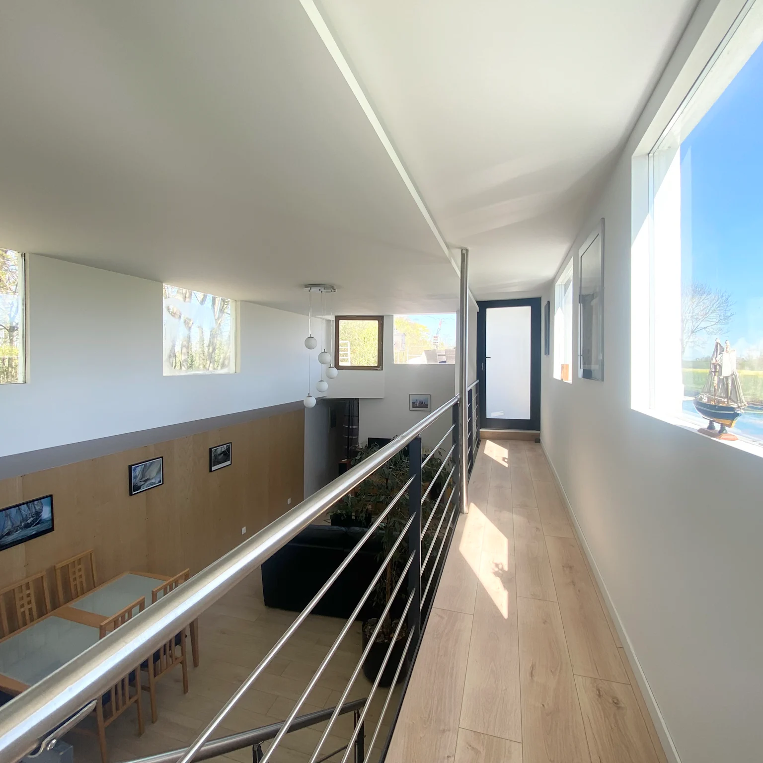 Eckwersheim - Péniche d'habitation 134 m² avec 2 places de parking