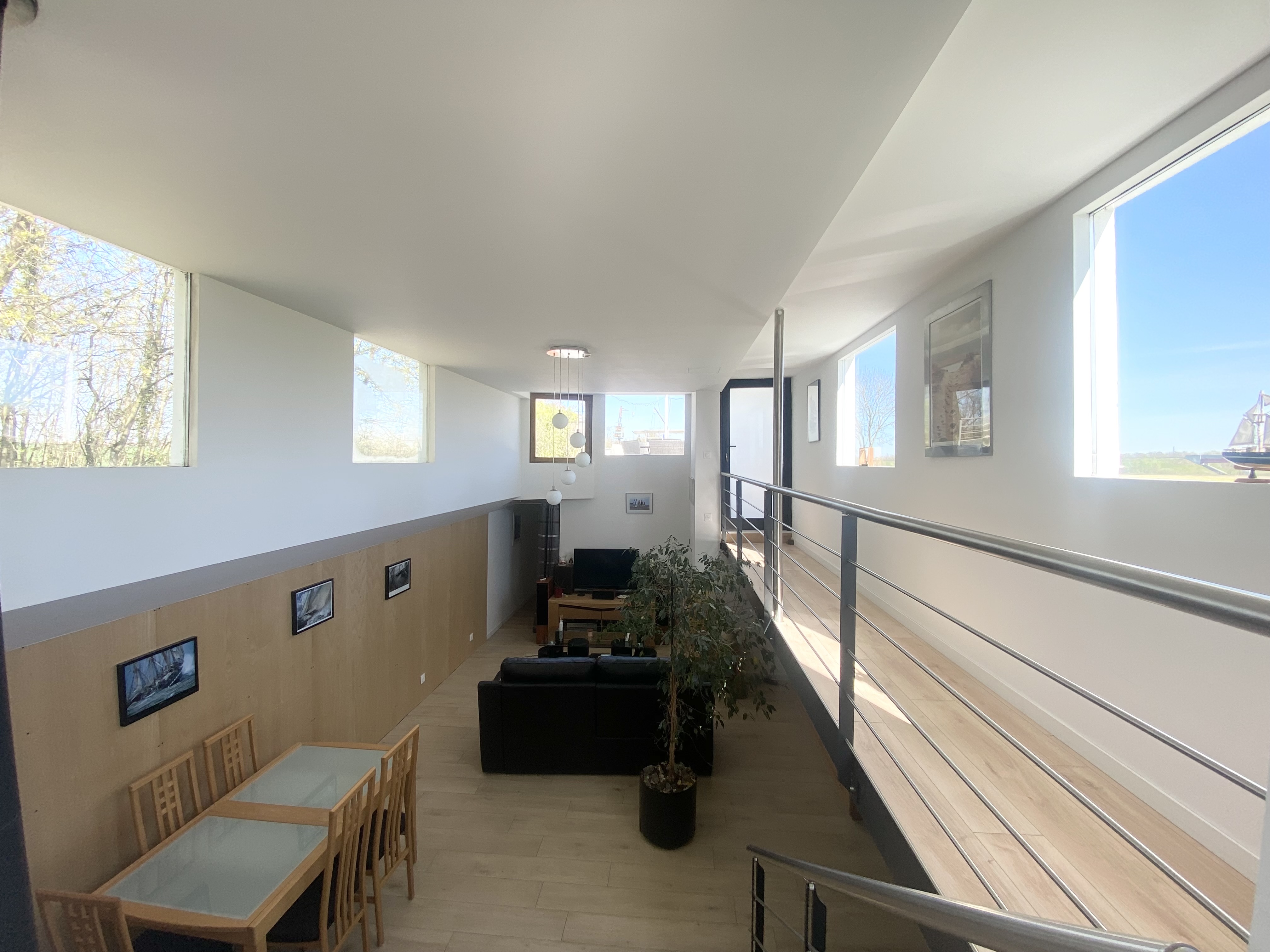 Eckwersheim - Péniche d'habitation 134 m²