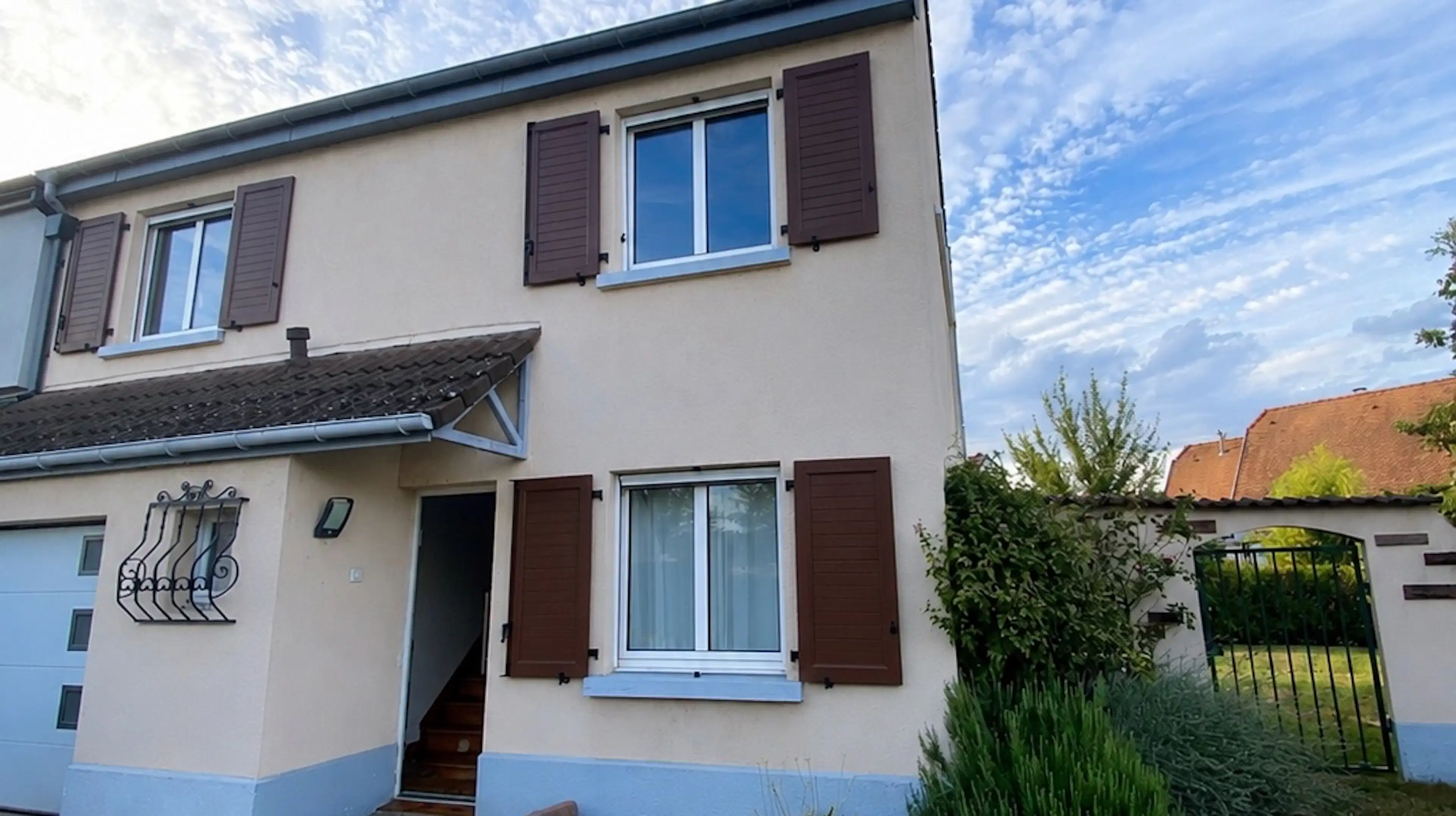 Plobsheim - Maison 105 m² au sol - 90 m² habitables - Terrain 362 m²