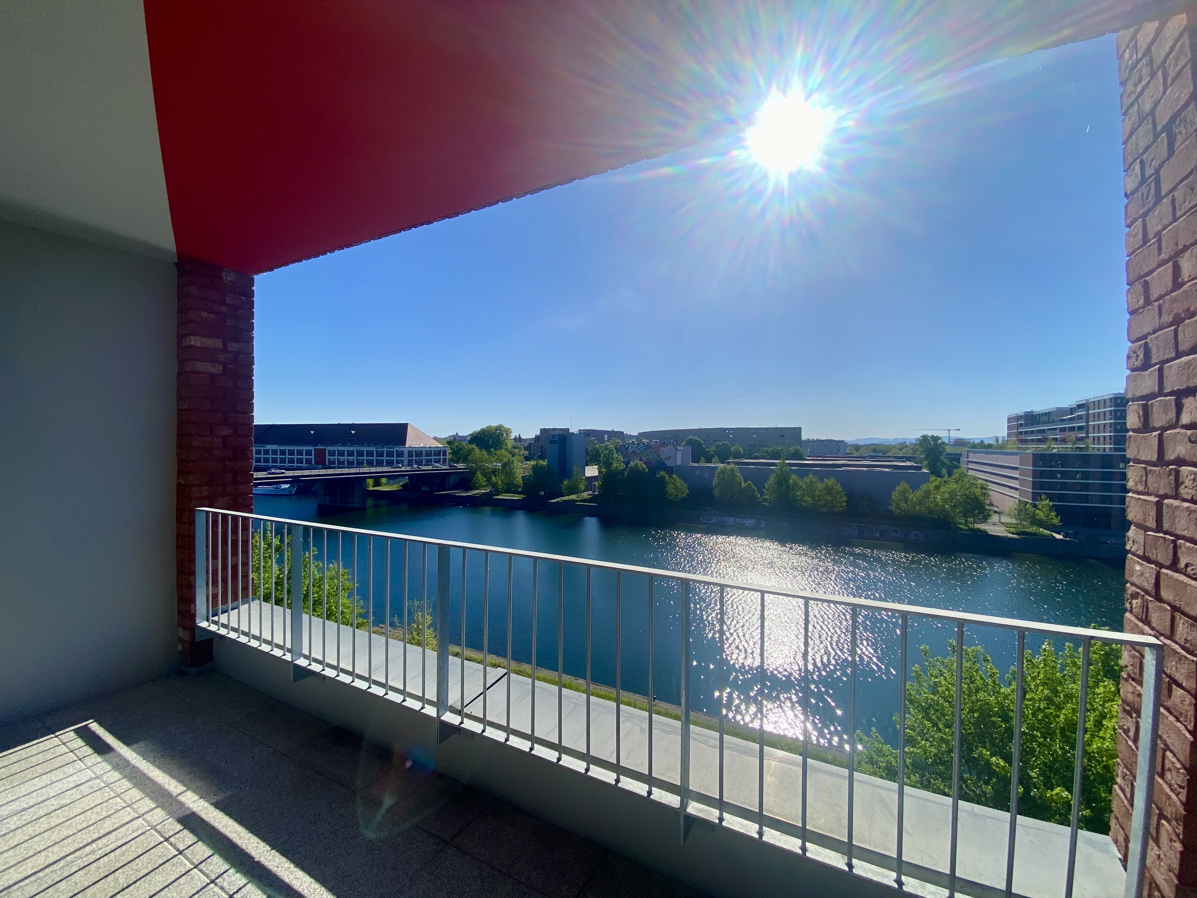 Strasbourg - 64 m² avec place de parking couverte