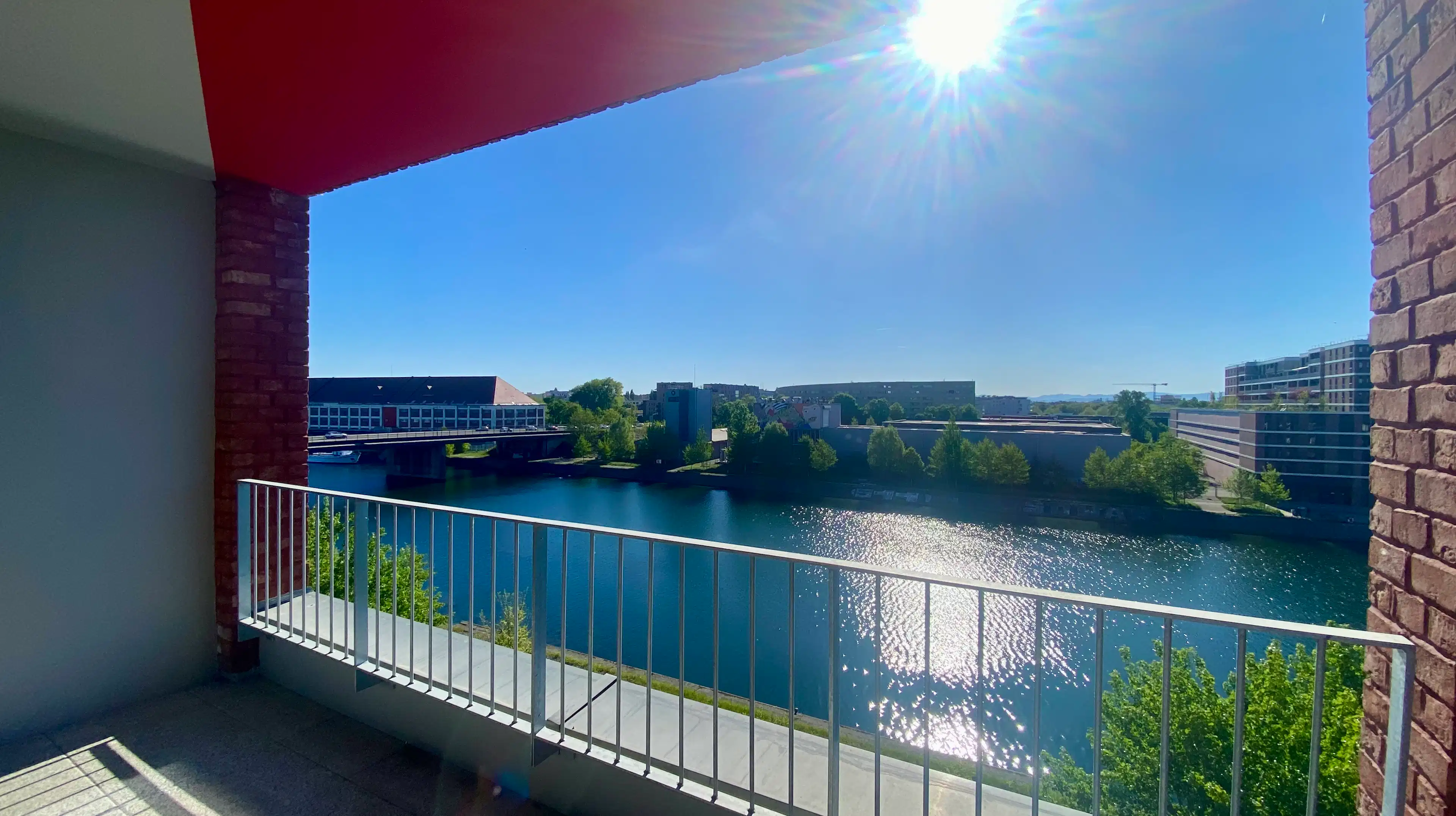 Strasbourg - 64 m² avec place de parking couverte