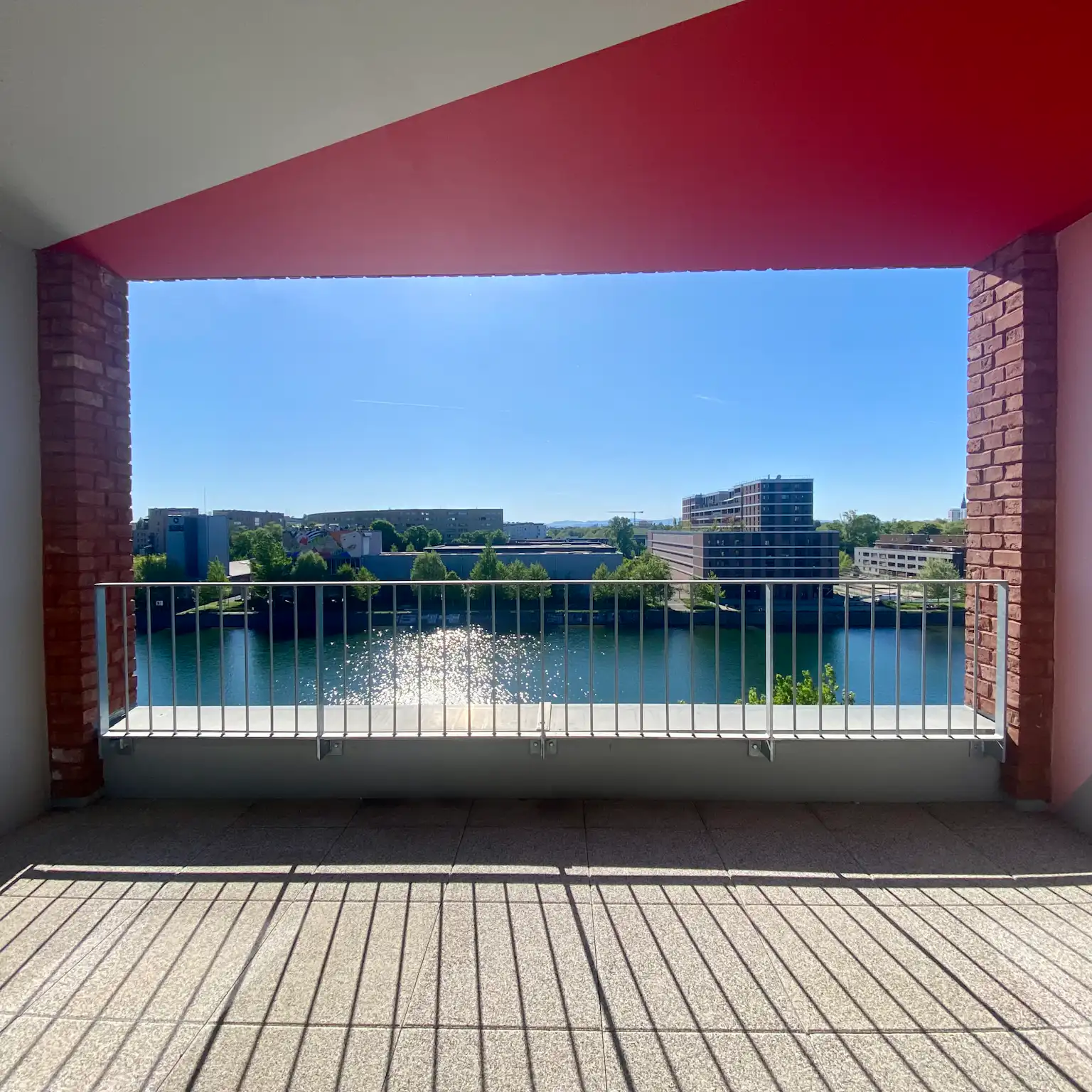 Strasbourg - 64 m² avec place de parking couverte