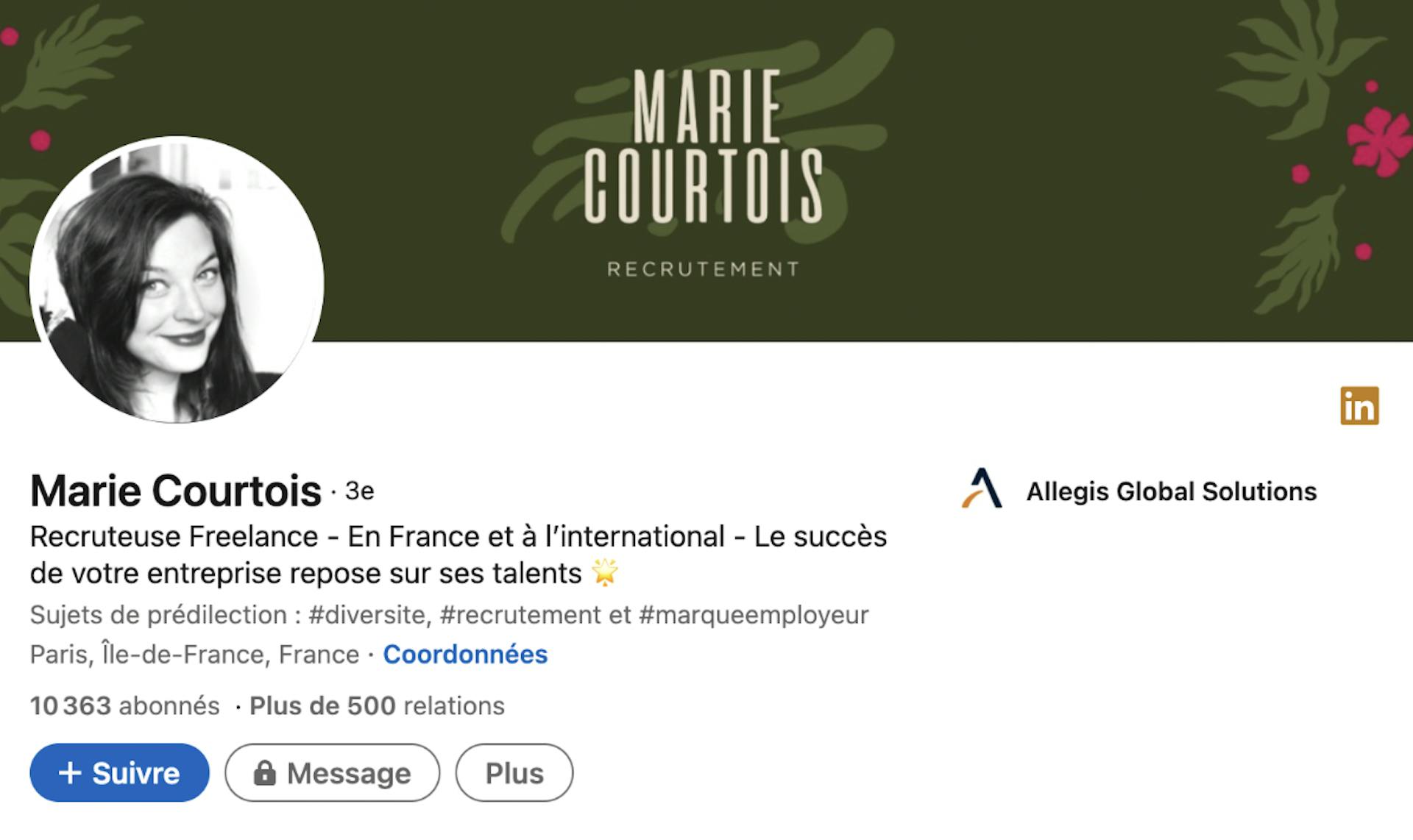Capture d’écran du profil LinkedIn d’une recruteuse freelance