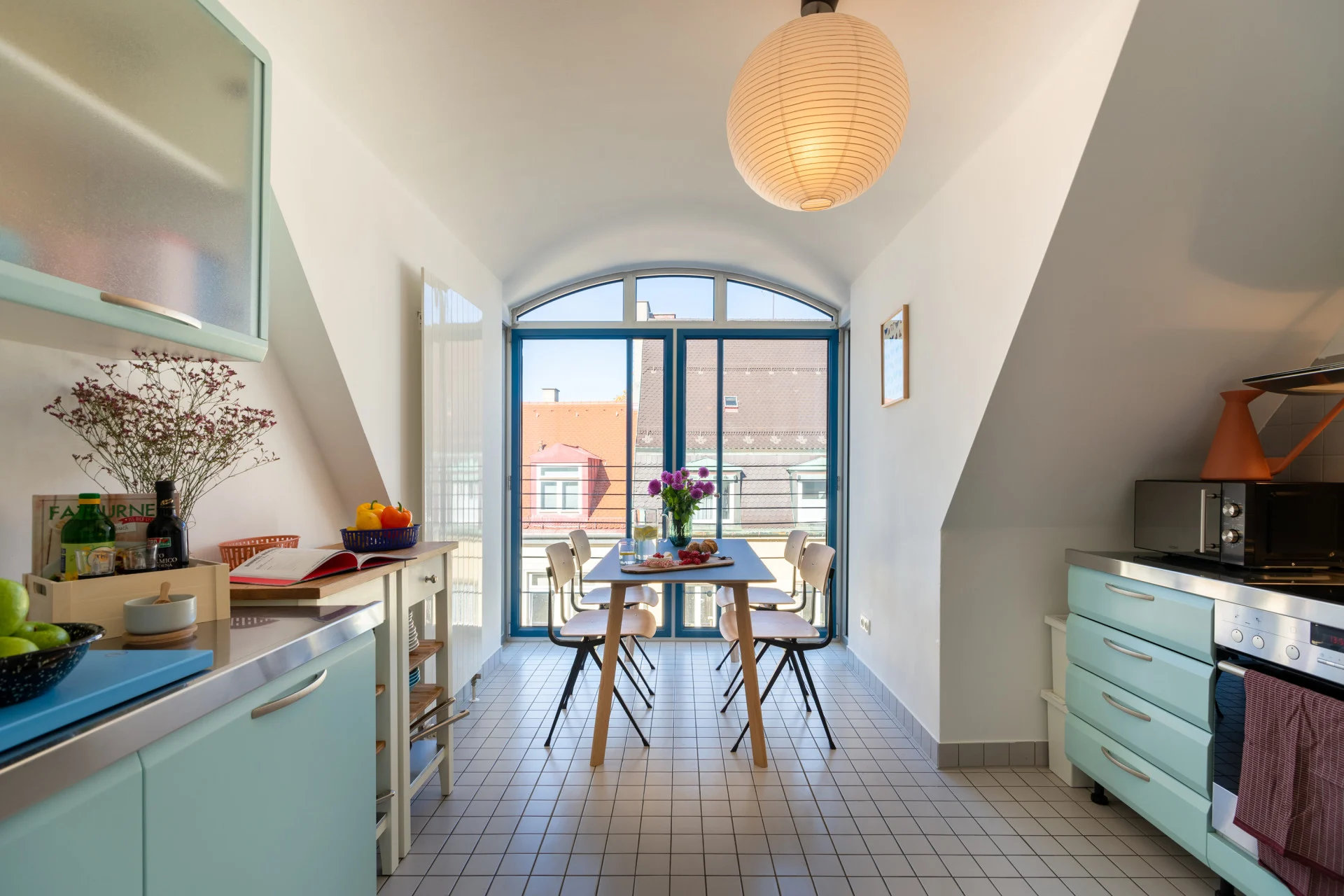 Spacious and bright LifeX coliving apartment in Munich