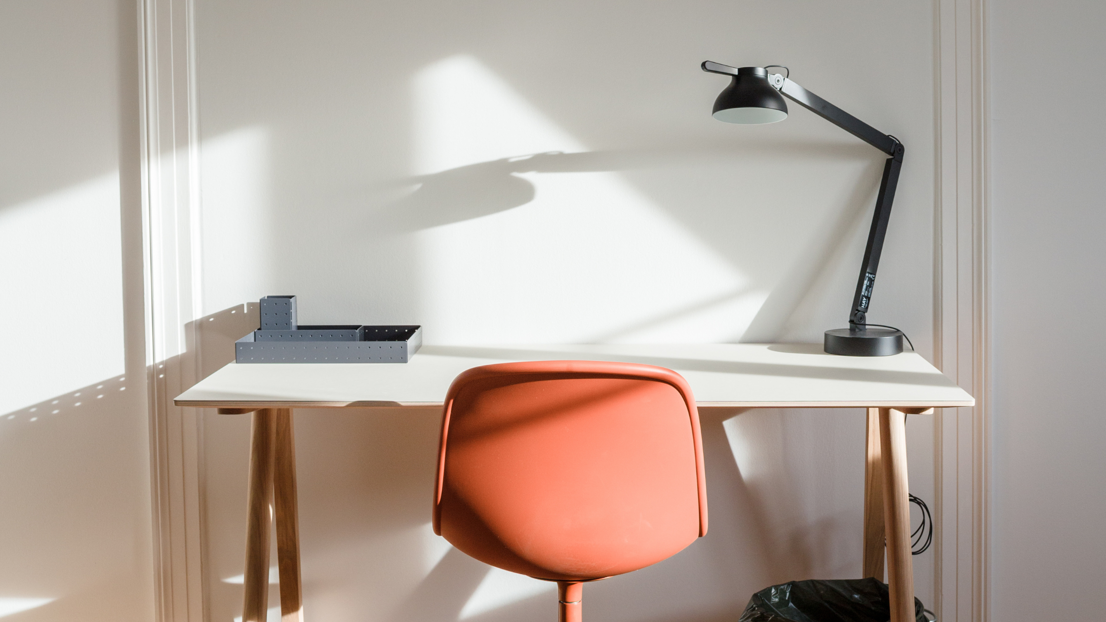 Desk in the bedroom of a LifeX apartment