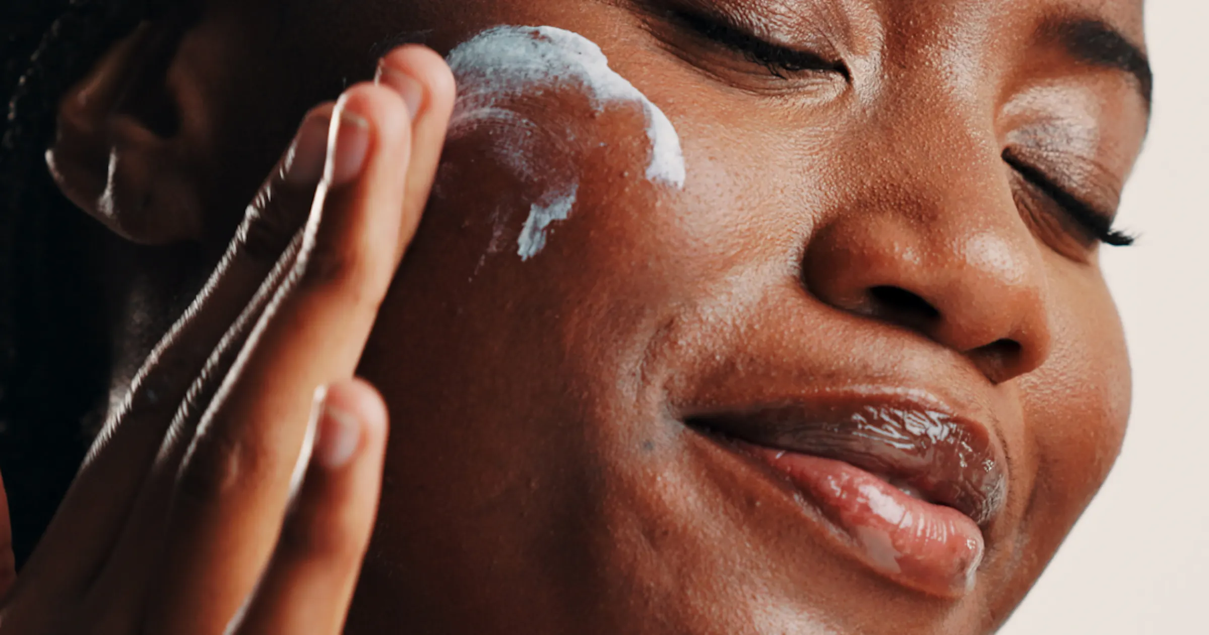 How to Use Tretinoin: A Beginner's Guide to Clearer Skin How to Use Tretinoin: A Beginner's Guide to Clearer Skin